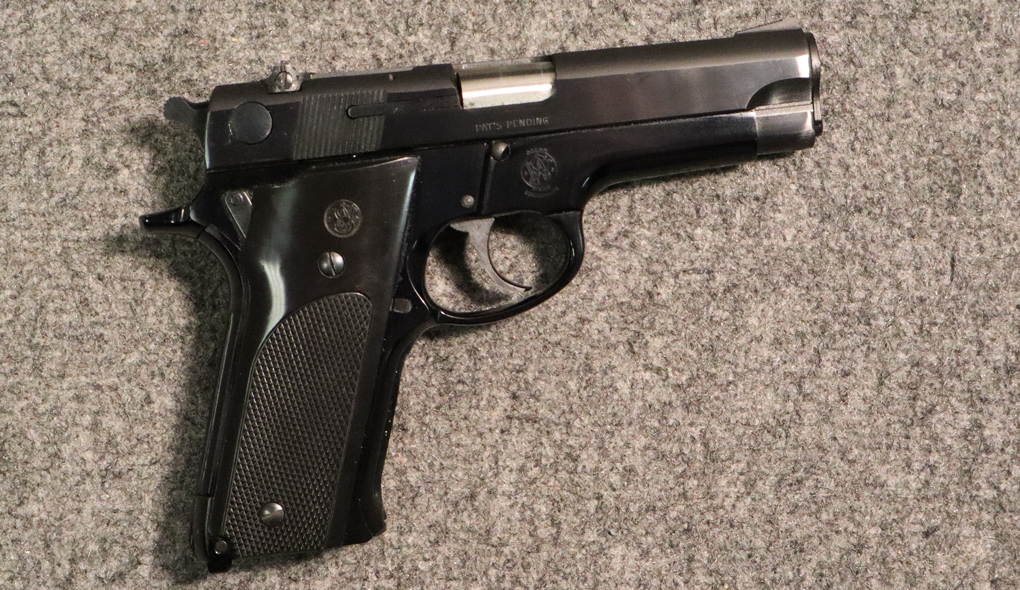 Image of Smith & Wesson ~ 59 ~ 9mm Luger (SKU: 4541554)