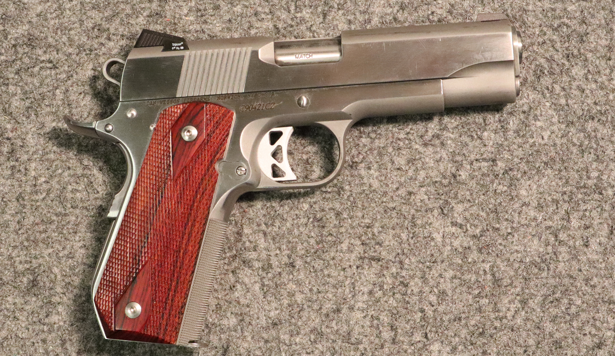 Dan Wesson ~ Classic ~ .45 Auto (SKU: 4541559) - Bass Pro Shops