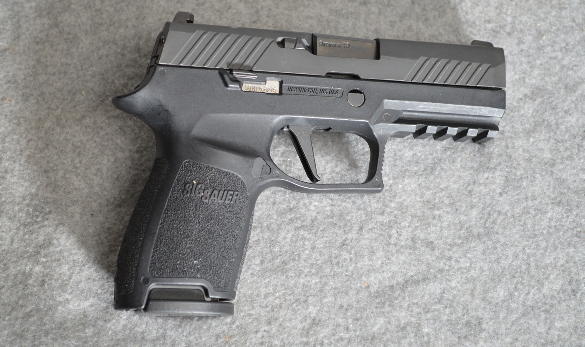 SIG Sauer ~ P320 ~ 9 MM Luger - Sig Sauer
