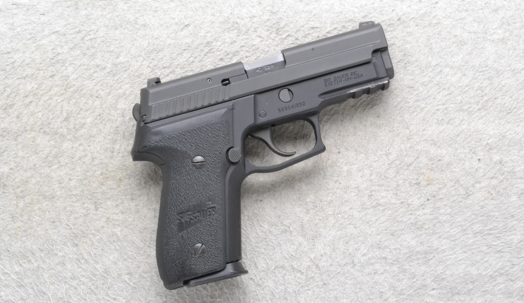 Sig Sauer ~ P229 ~ .40 S&W - Bass Pro Shops