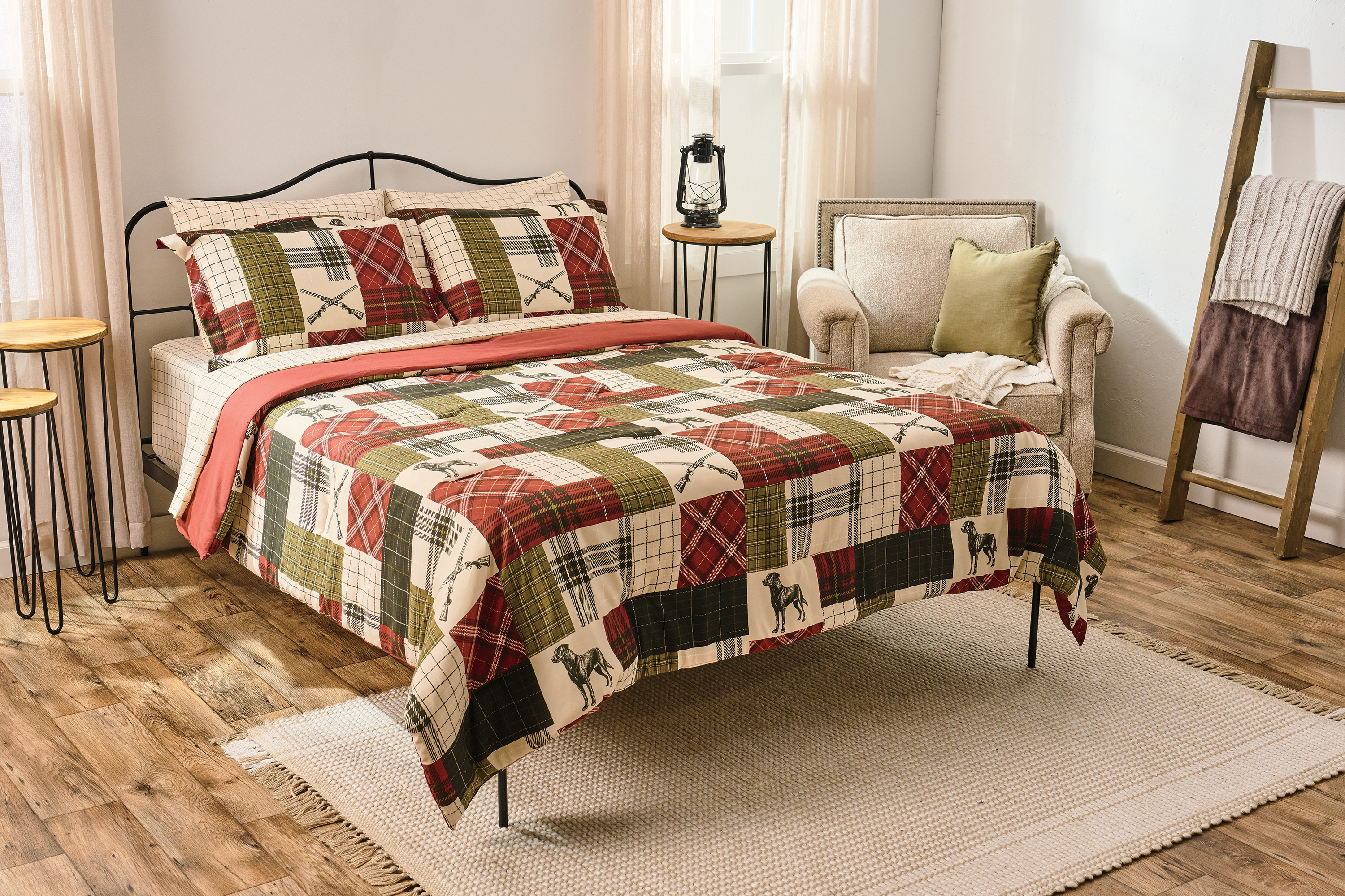 Image of White River Home Retriever's Lodge Collection Microfiber Bedding Set - King