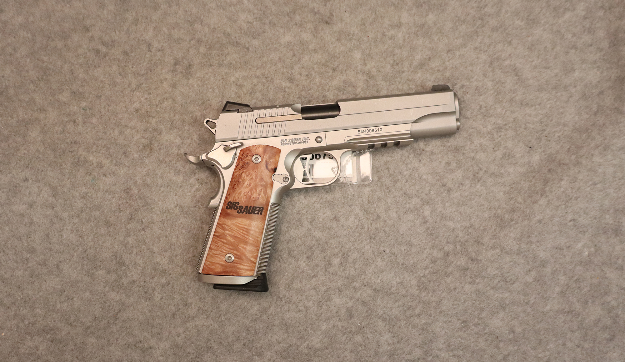 Sig Sauer ~ 1911 ~ .45Auto - Bass Pro Shops