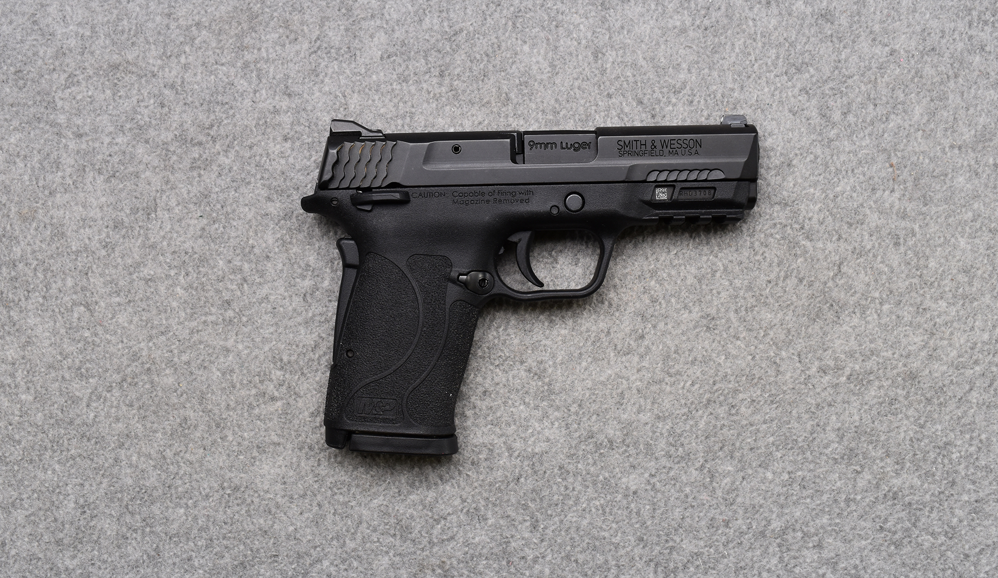 Smith &Wesson ~ M&ampP9 Shield EZ ~ 9mm Luger - Smith & Wesson