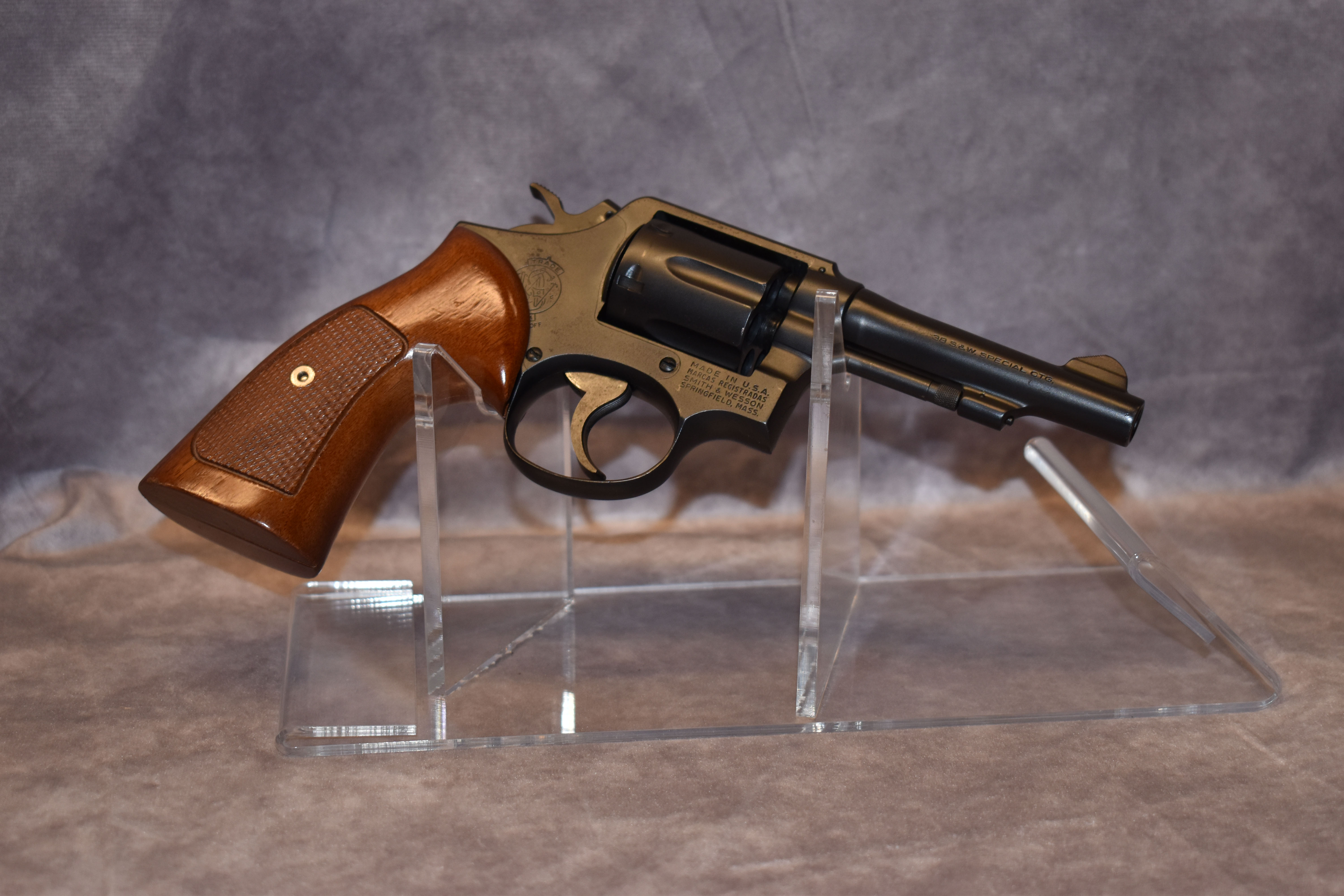 Image of Smith & Wesson Model 10-5
