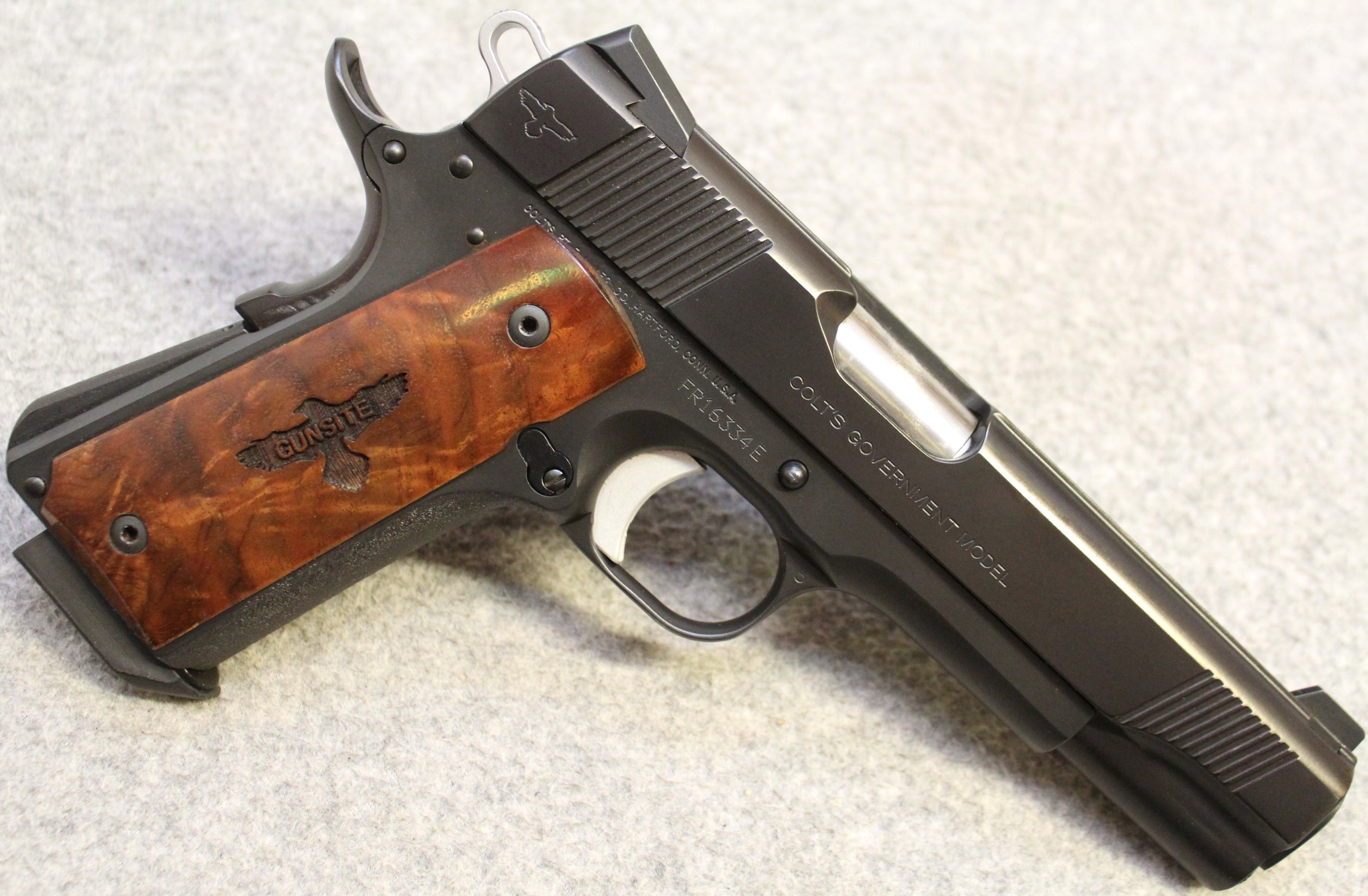 Image of Colt ~ MK IV Gunsite Series 80 ~ .45 Auto