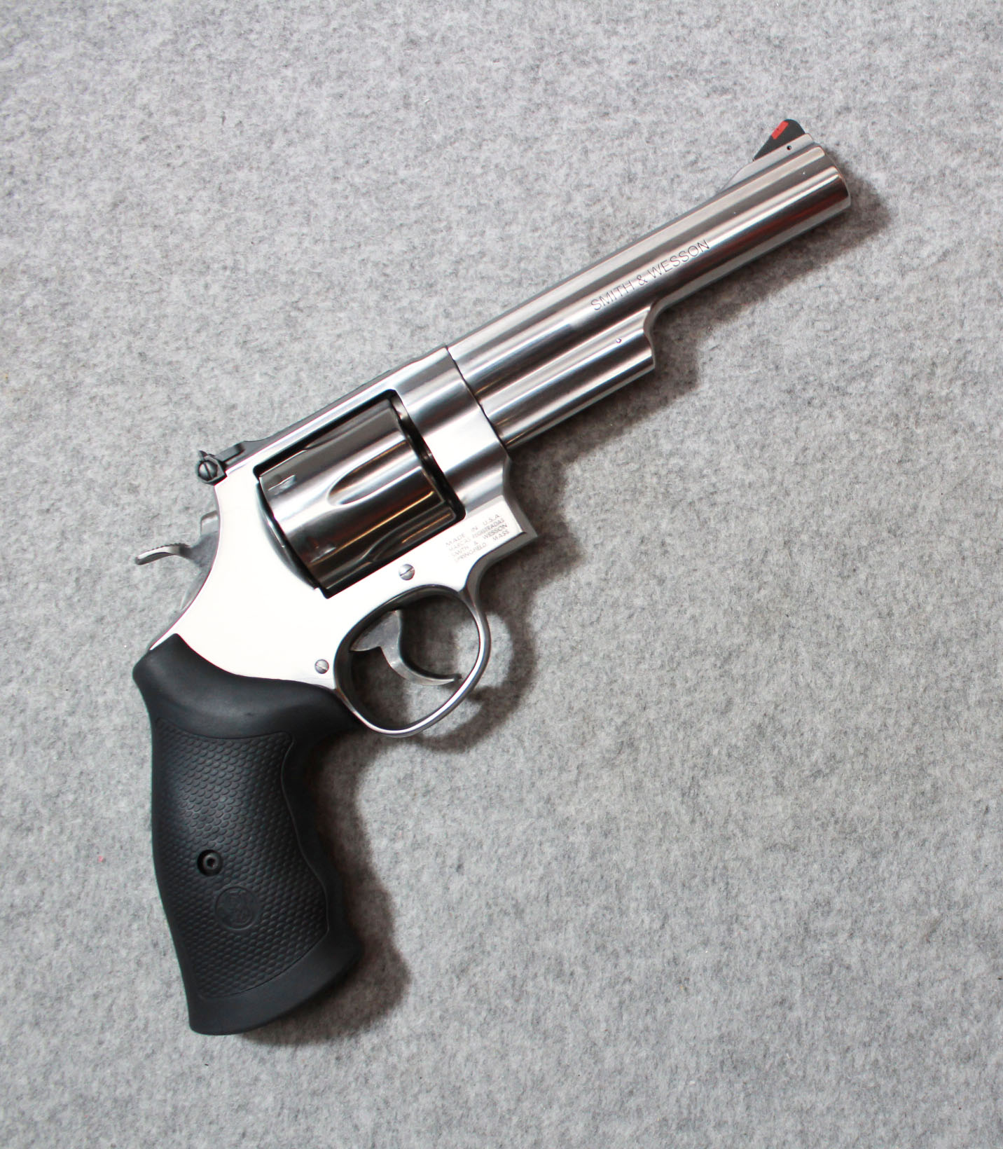 Image of Smith & Wesson ~ 629-6 ~ .44 Magnum
