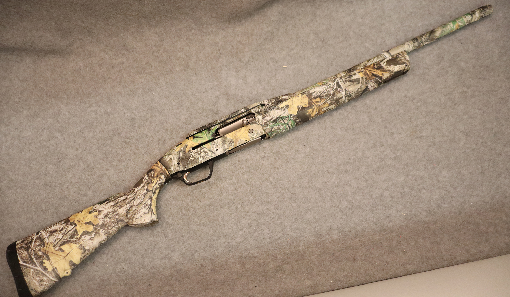 Browning ~ Maxus ~ 12 GA. - Browning