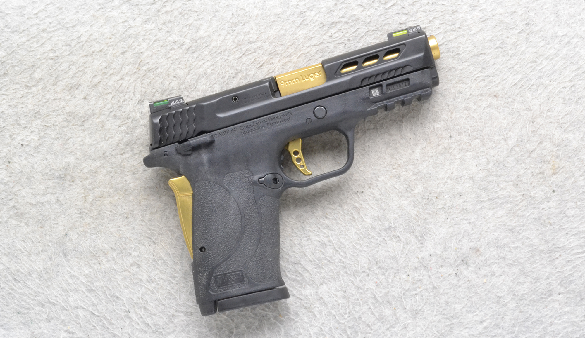 Image of Smith & Wesson ~ M&P9 Shield EZ M2.0 ~ 9mm