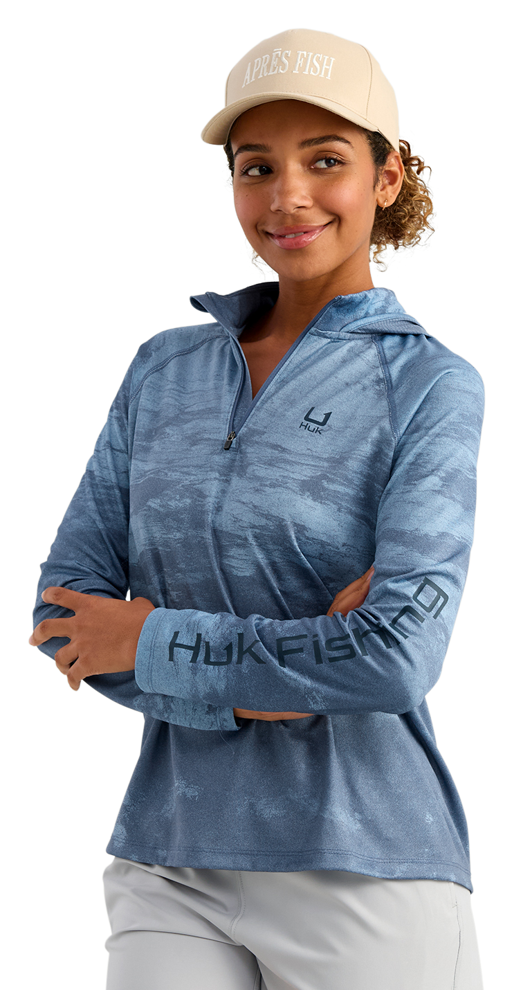 Image of Huk Icon Tropicamo Quarter-Zip Hoodie - Vintage Indigo