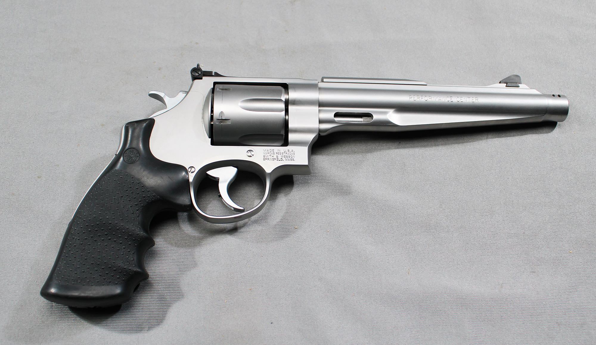 Image of Smith&Wesson~ 629-6~ .44 mag
