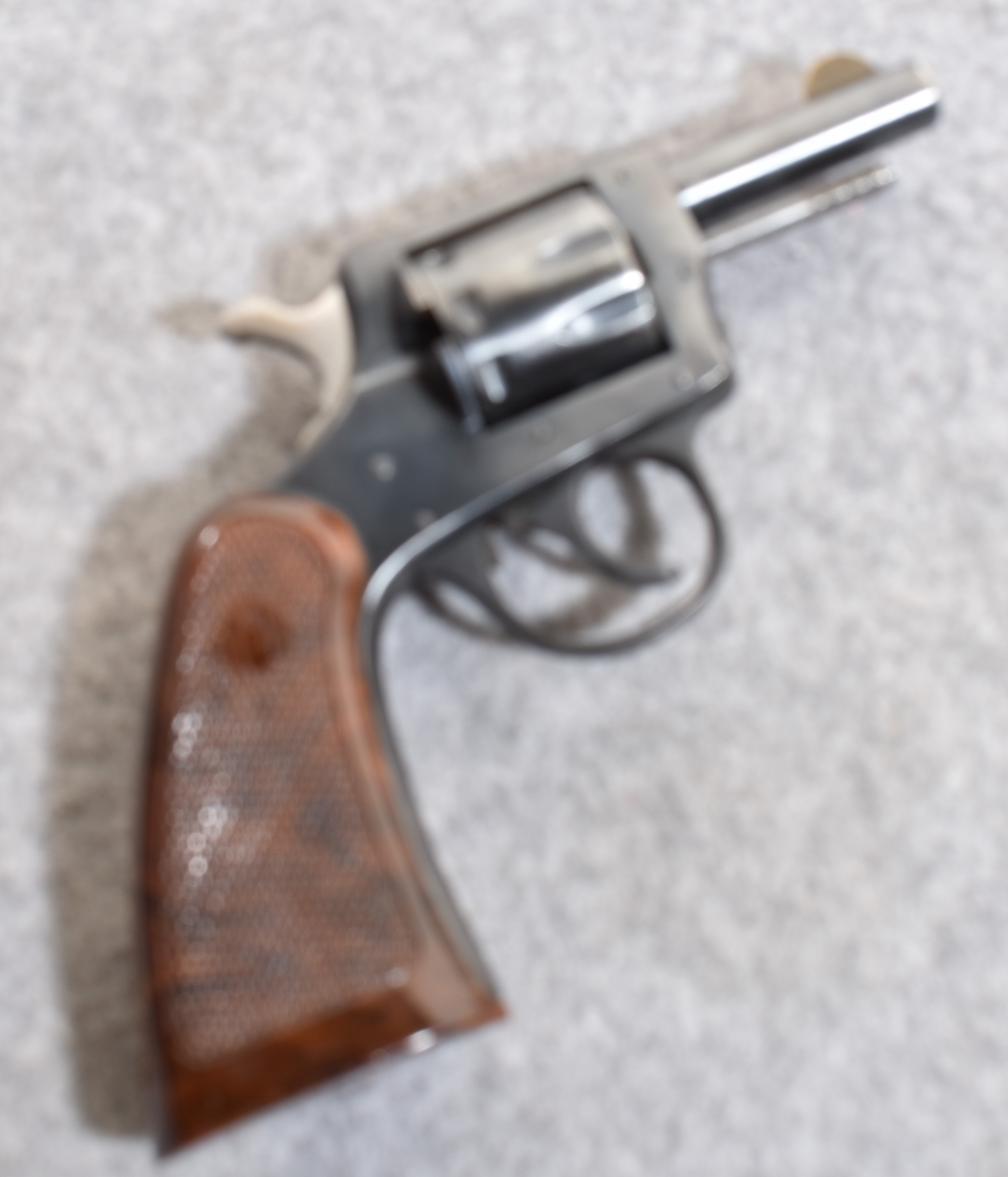 H&R INC 922 - Bass Pro Shops