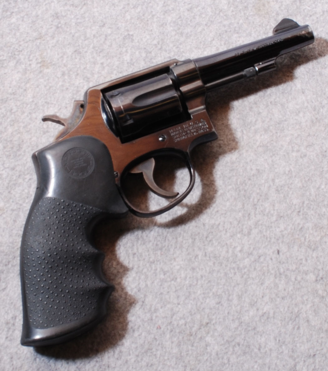 Image of Smith & Wesson ~ Model 10-5 ~ .38 Special