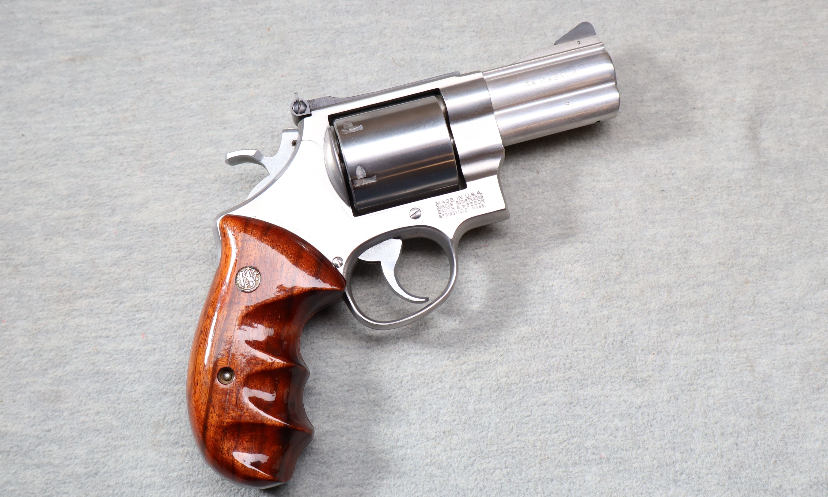 Image of Smith & Wesson ~ 629-2 Hunter ~ .44 Mag
