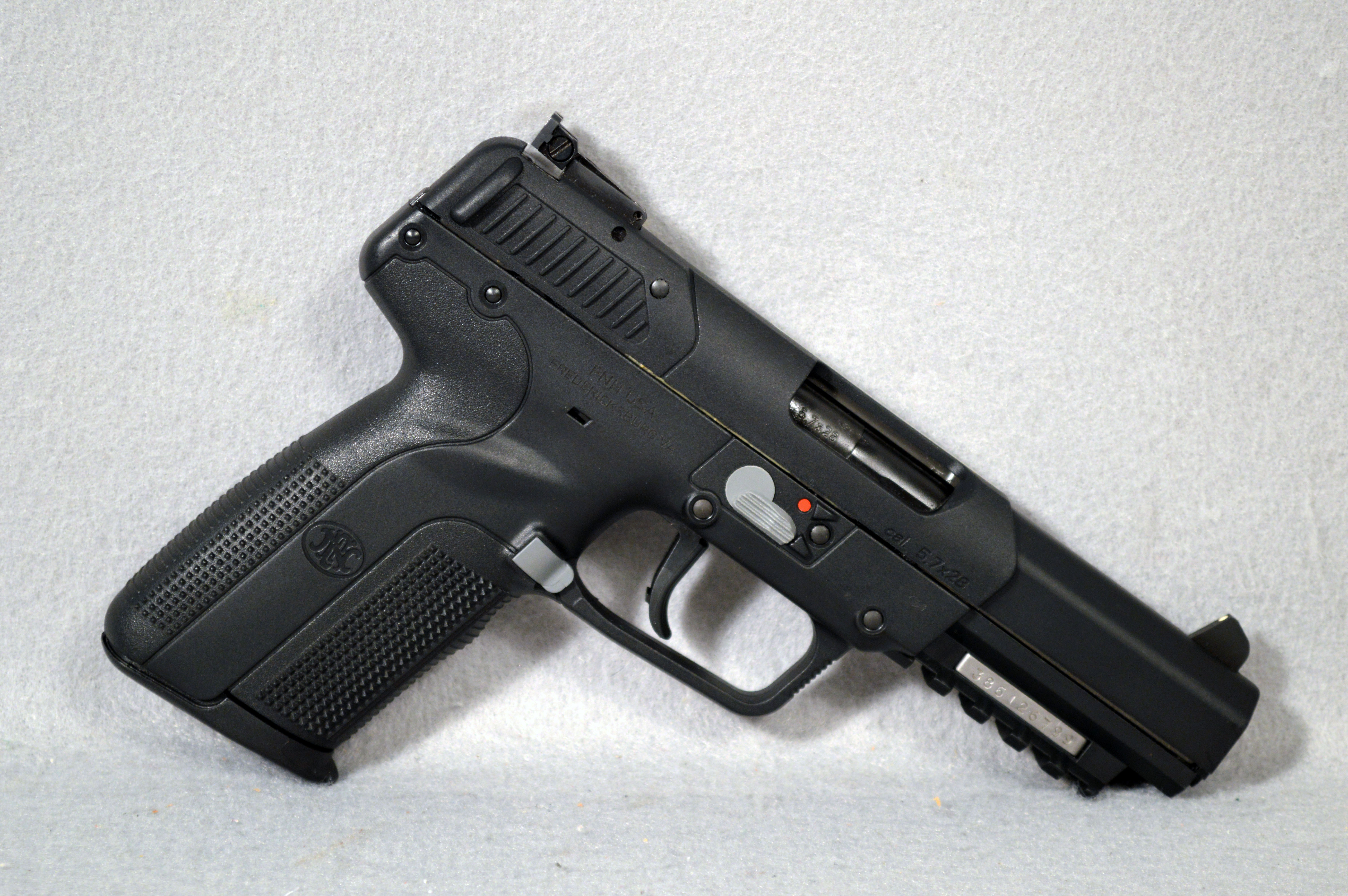 FN ~ Five-seveN ~ 5.7x28mm - FN