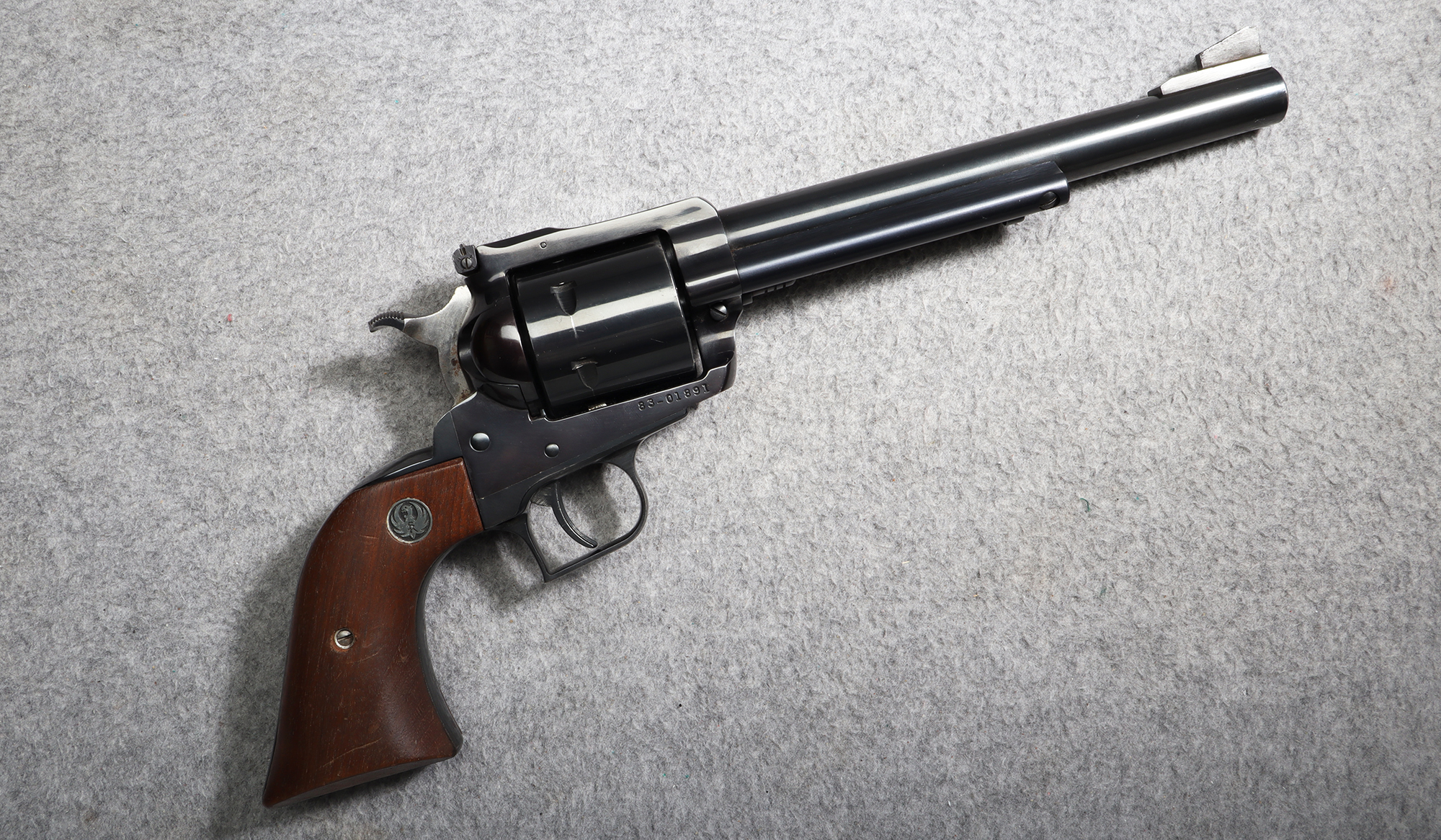 Ruger ~ New Model Super Blackhawk ~ .44 Magnum - Ruger
