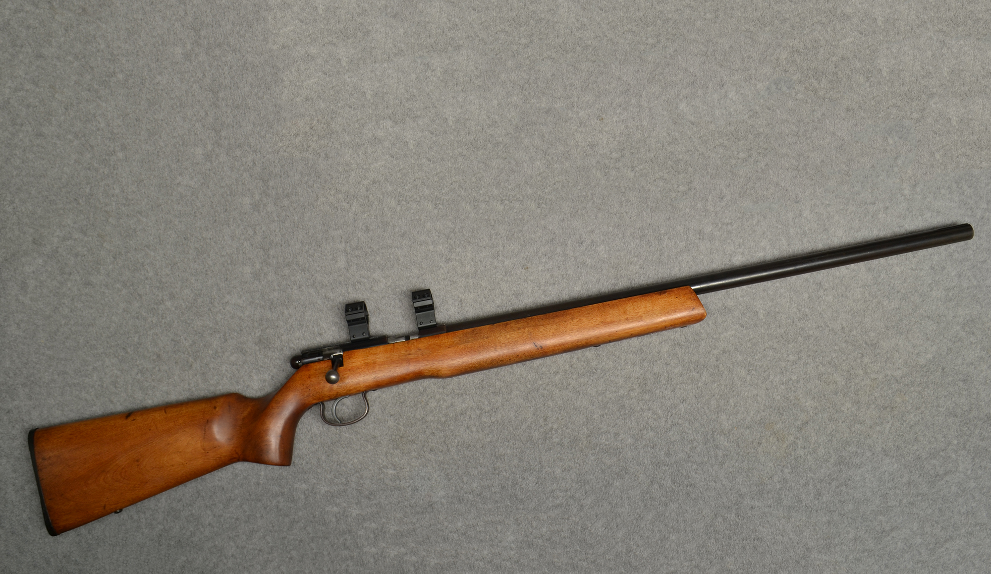 Image of Anschutz ~ Mark 10 B ~ .22 Long Rifle