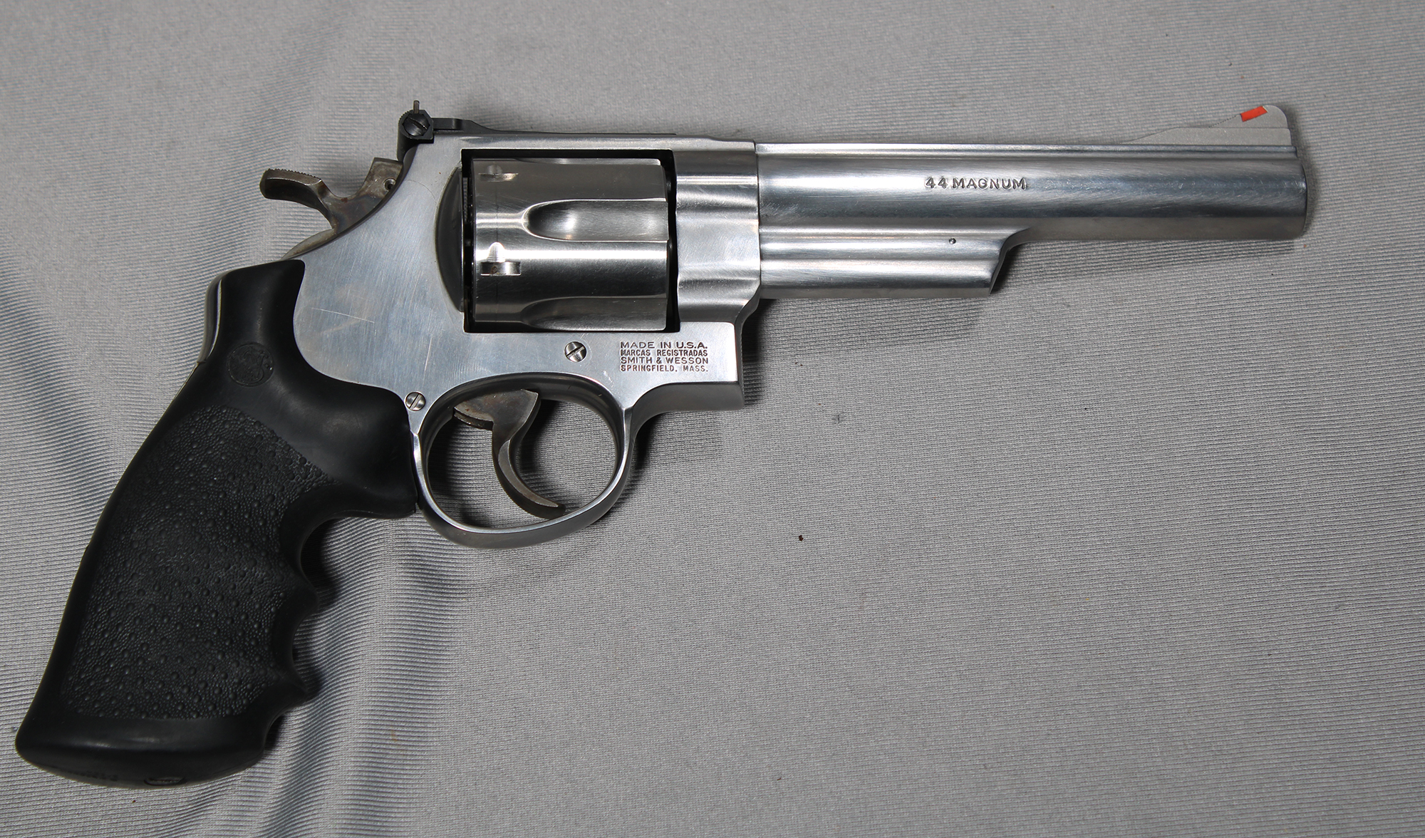 Image of Smith & Wesson ~ 629-4 ~ .44 Magnum