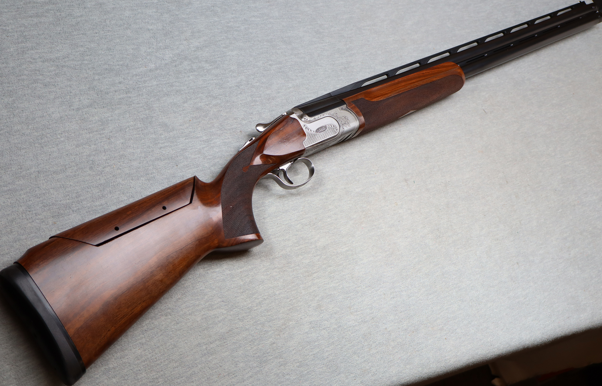 Caesar Guerini ~ Invictus I ~ 12 Gauge - Bass Pro Shops