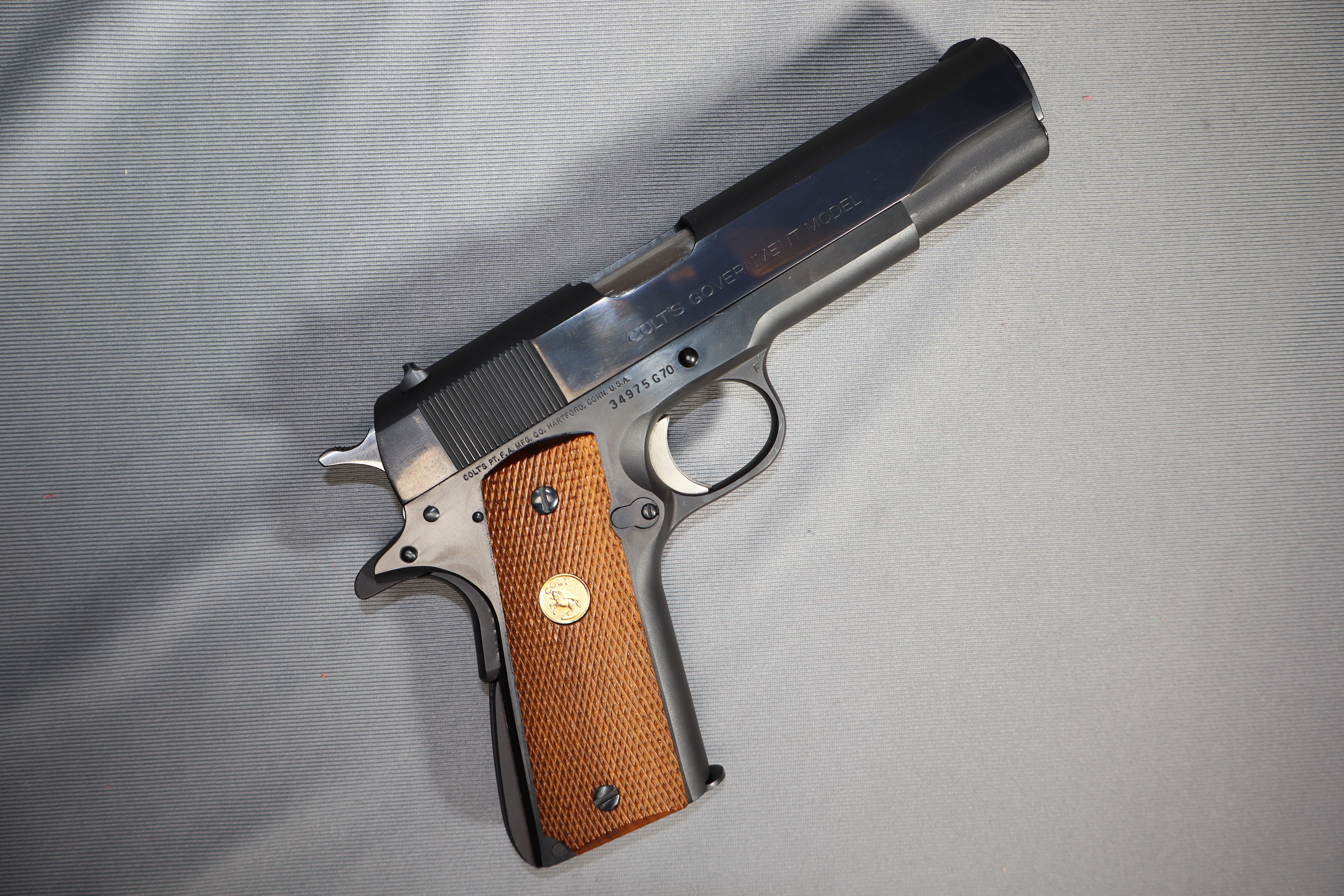 Colt ~ MK IV ~ .45 Auto - Bass Pro Shops
