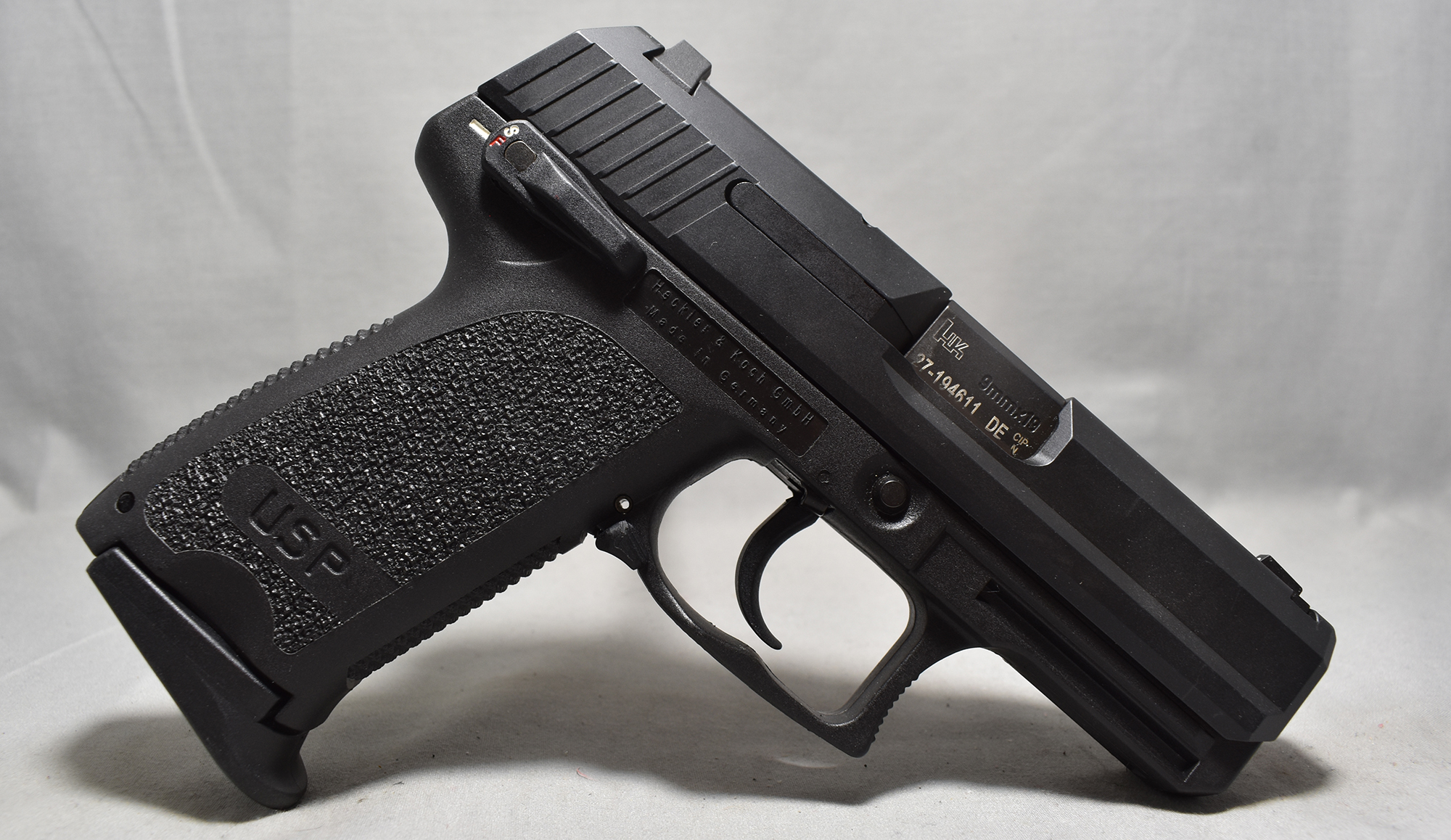 Image of Heckler & Koch ~ USP Compact ~ 9mm Luger
