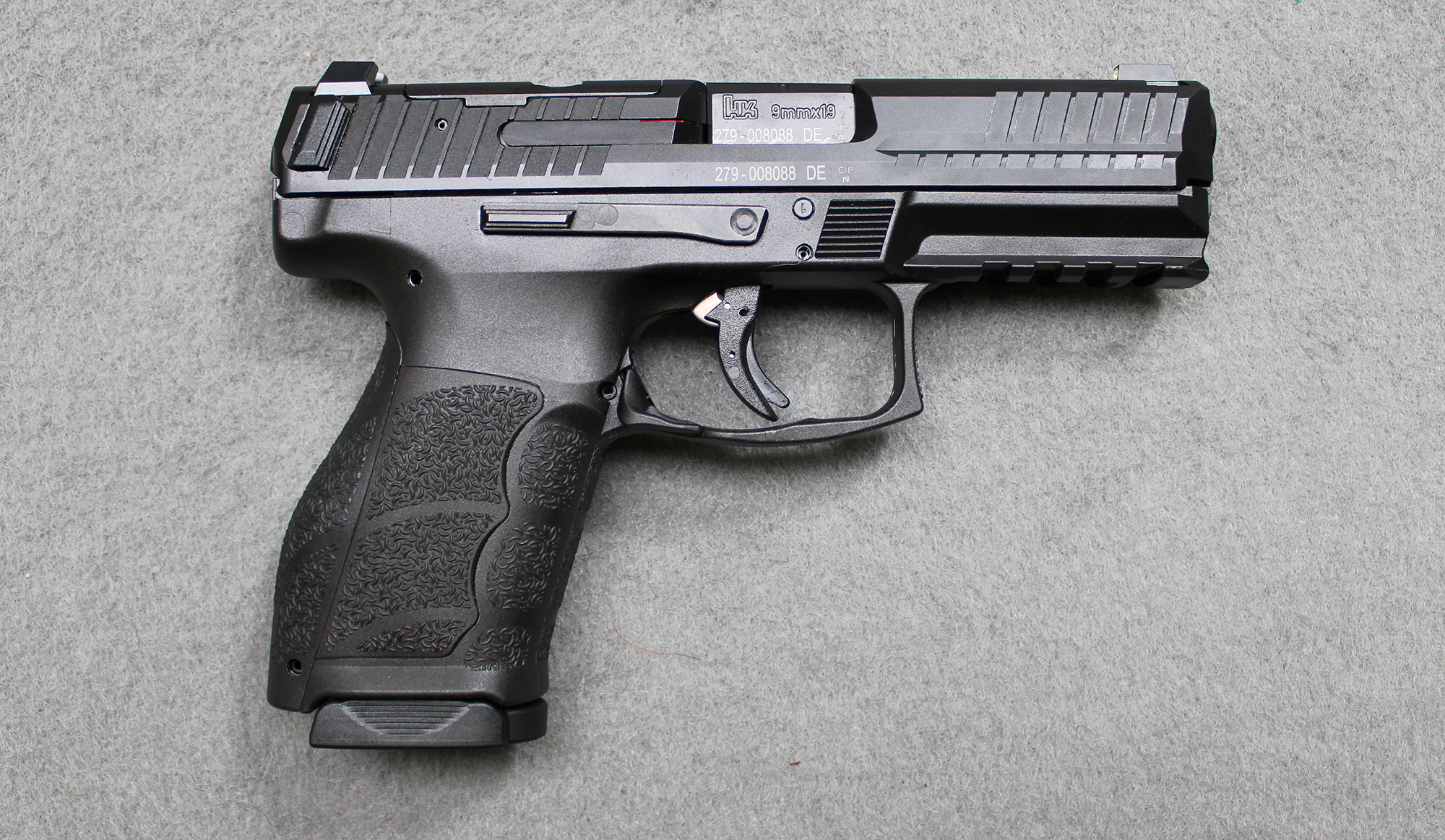 Heckler &Koch ~ Model VP9K ~ 9mm Luger