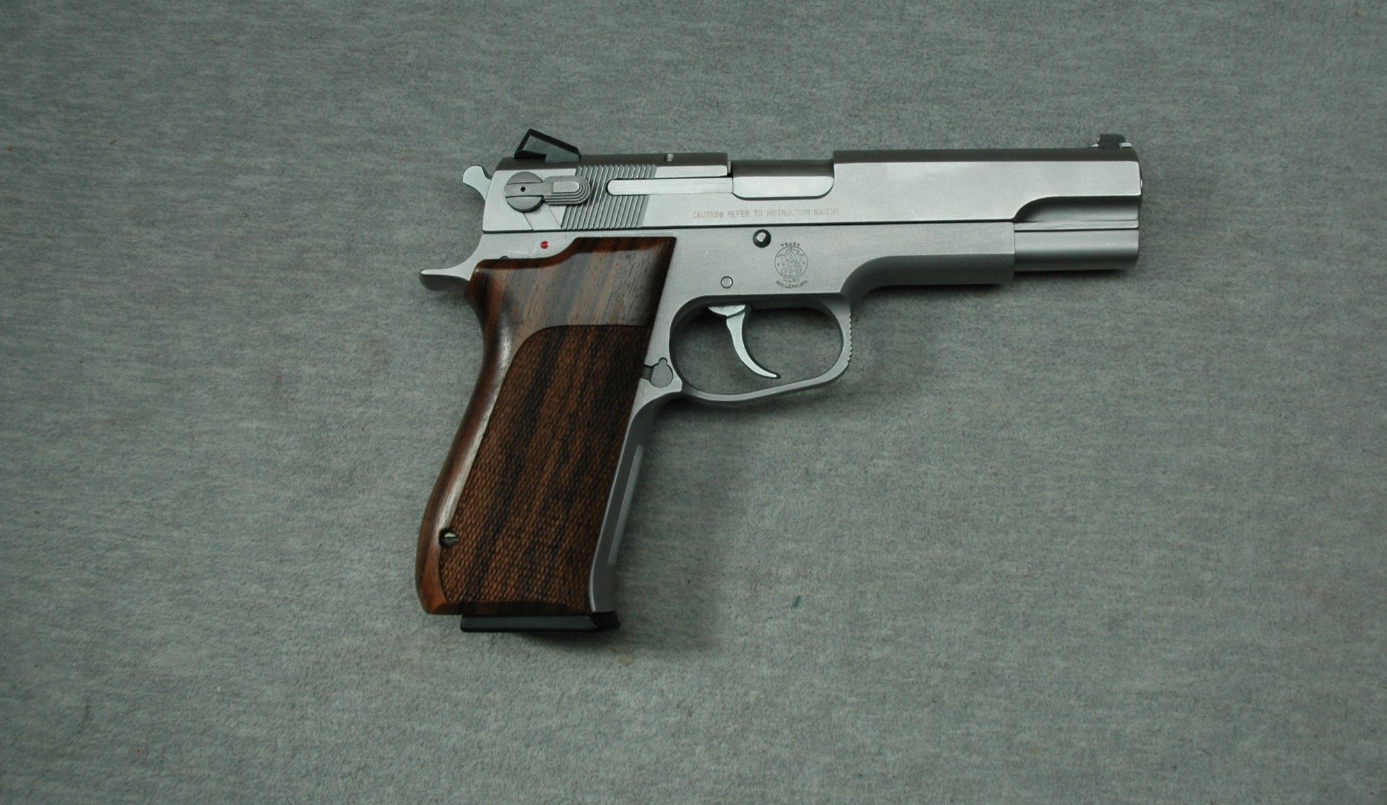 Smith & Wesson ~ 1006 ~ 10mm - Bass Pro Shops