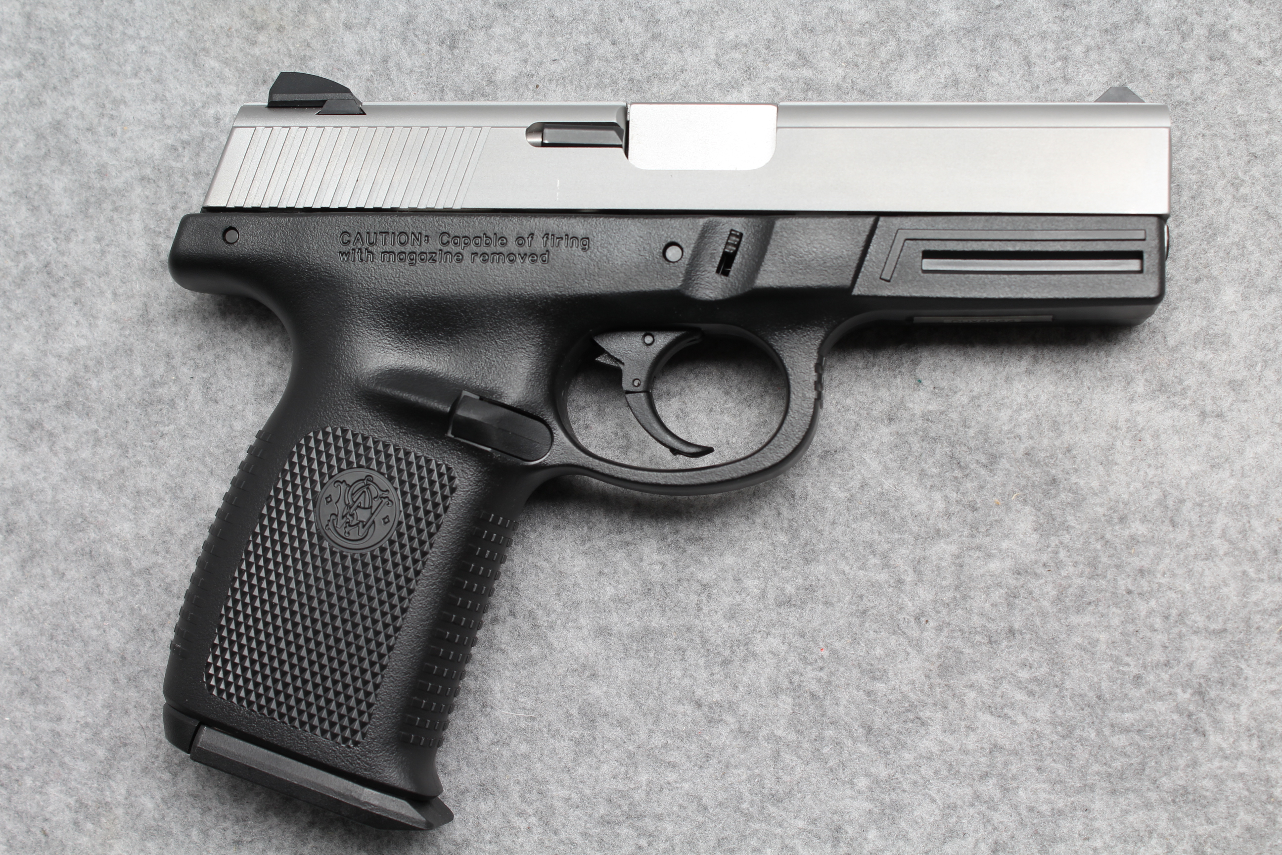 Smith & Wesson ~ SW9VE ~ 9mm Luger - Bass Pro Shops