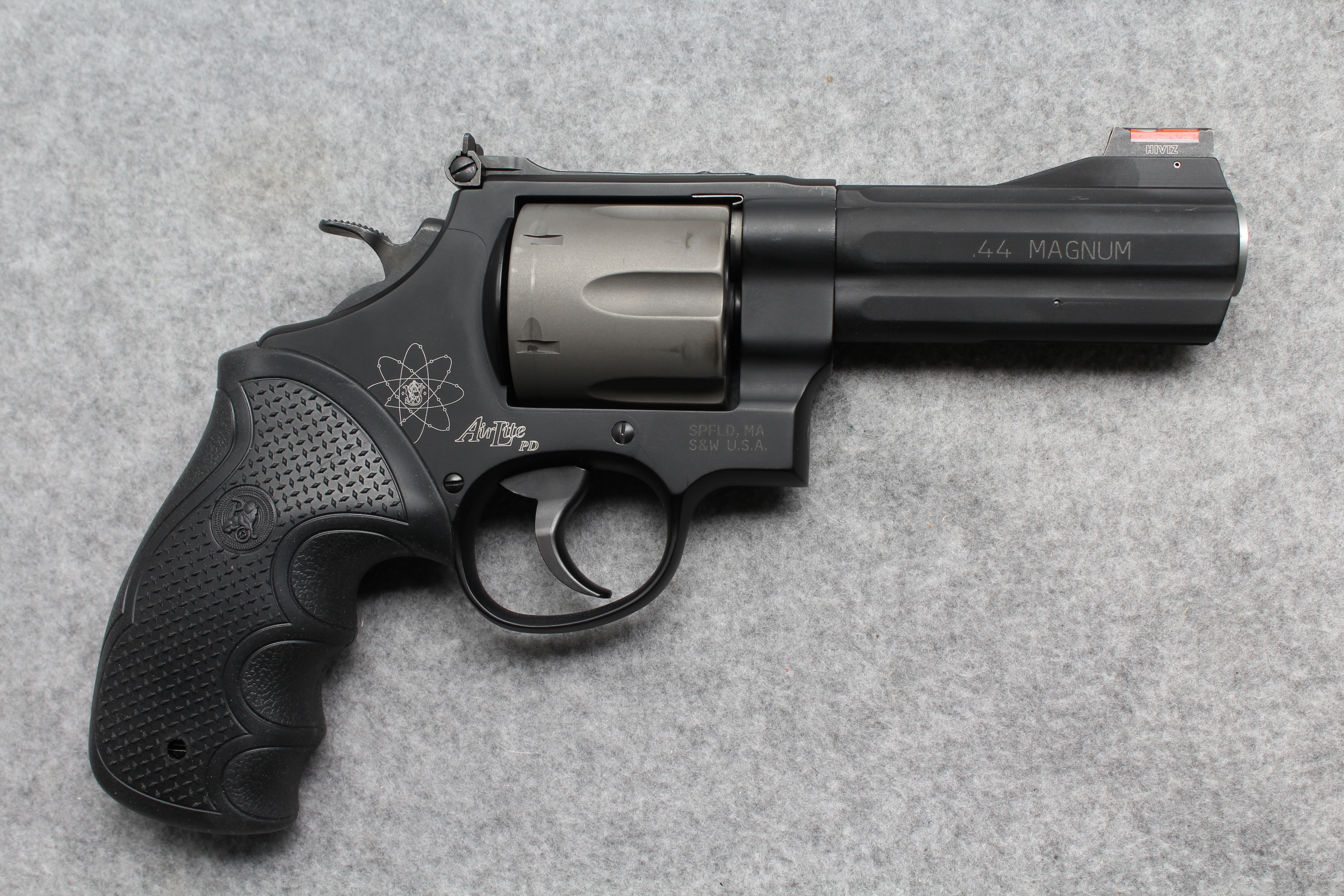 Image of Smith & Wesson ~ 329PD ~ .44 Magnum