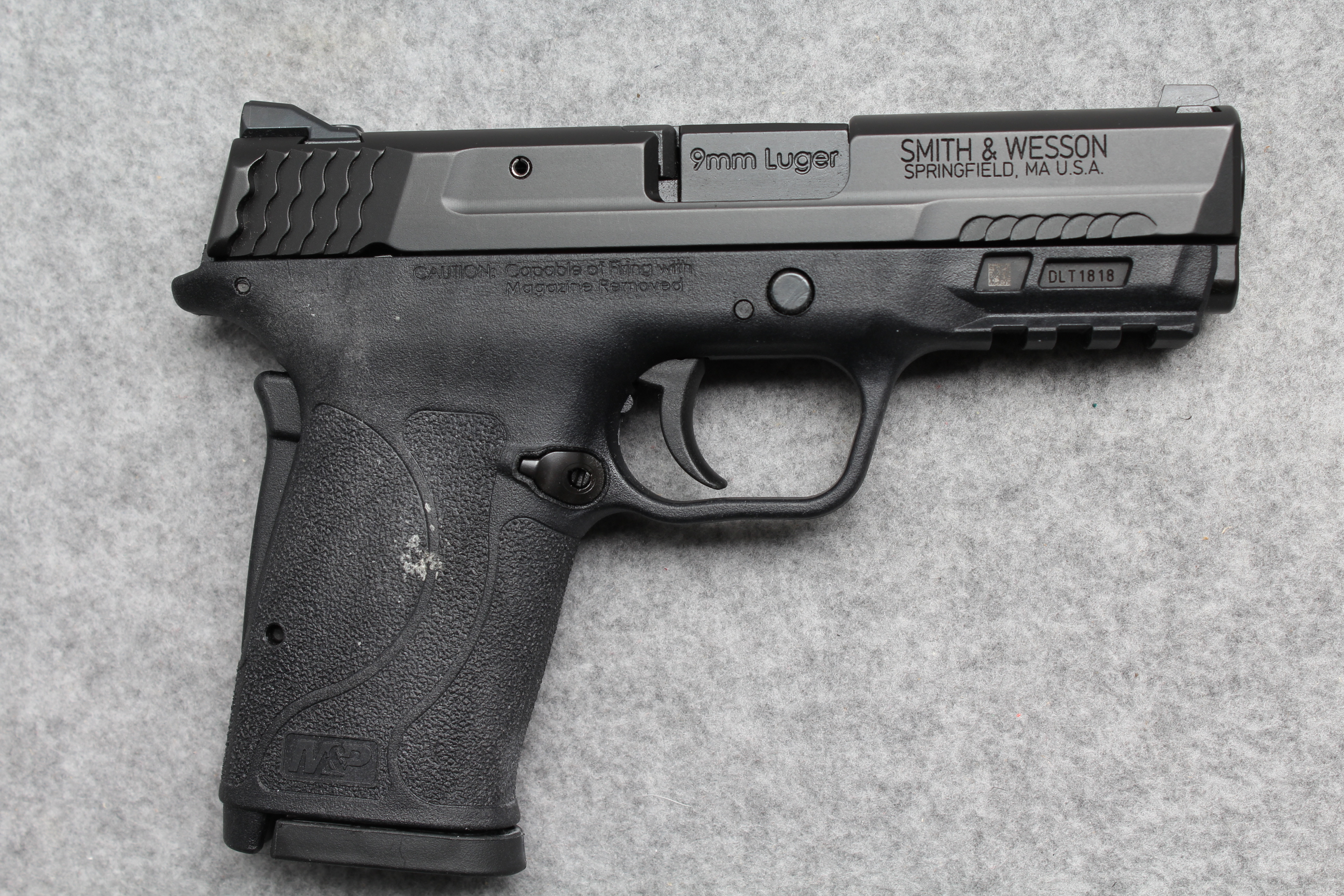 Smith &Wesson ~ M&ampP 9 SHIELD EZ ~ 9mm Luger - Smith & Wesson
