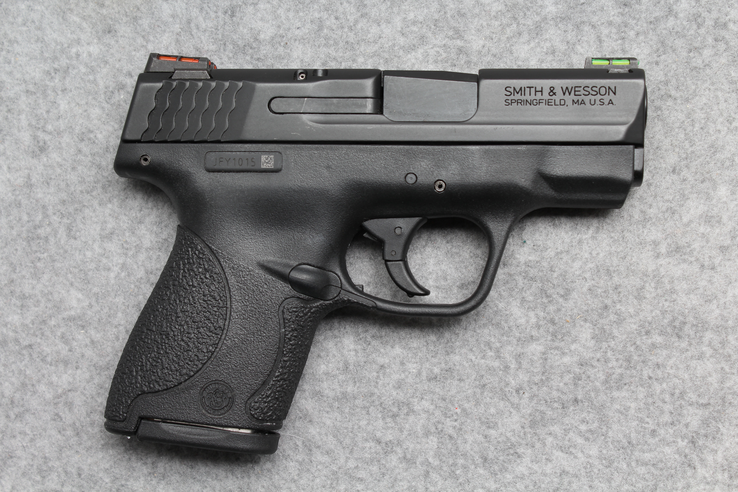 Smith & Wesson ~ M&P 9 SHIELD ~ 9mm Luger - Bass Pro Shops