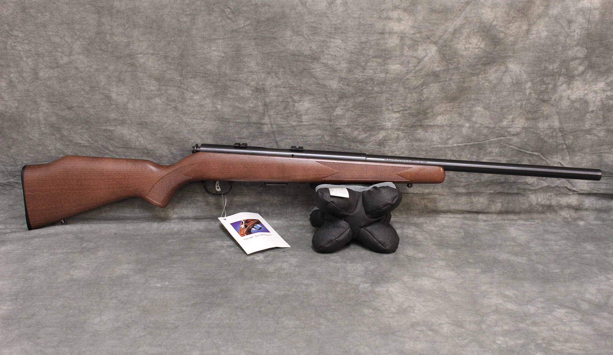 Image of Savage~93R17 LH~17 HMR