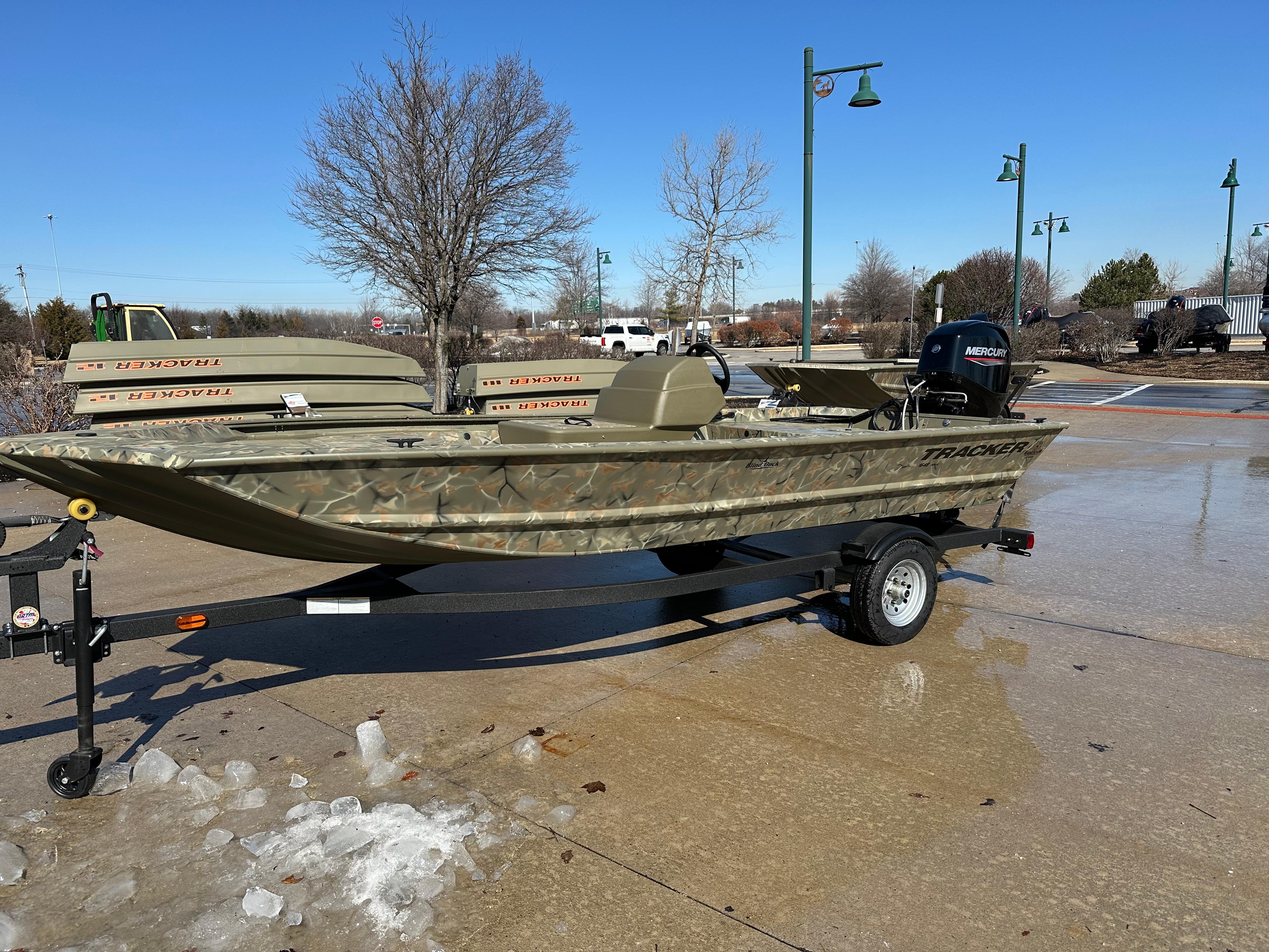 Image of 2025 TRACKER GRIZZLY 1648 SC
