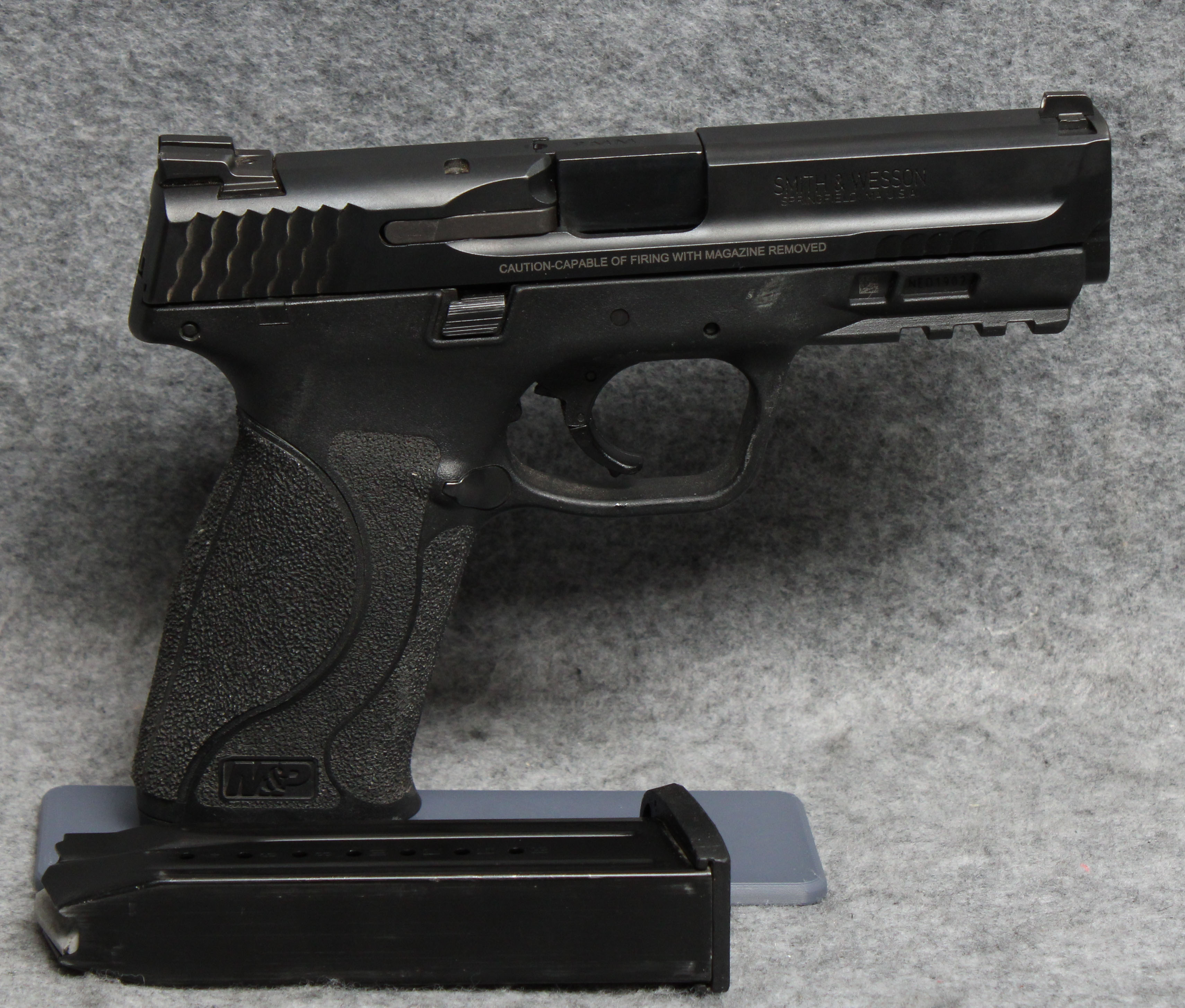 Smith &Wesson ~ M&ampP 9 ~ 9MM Luger - Smith & Wesson