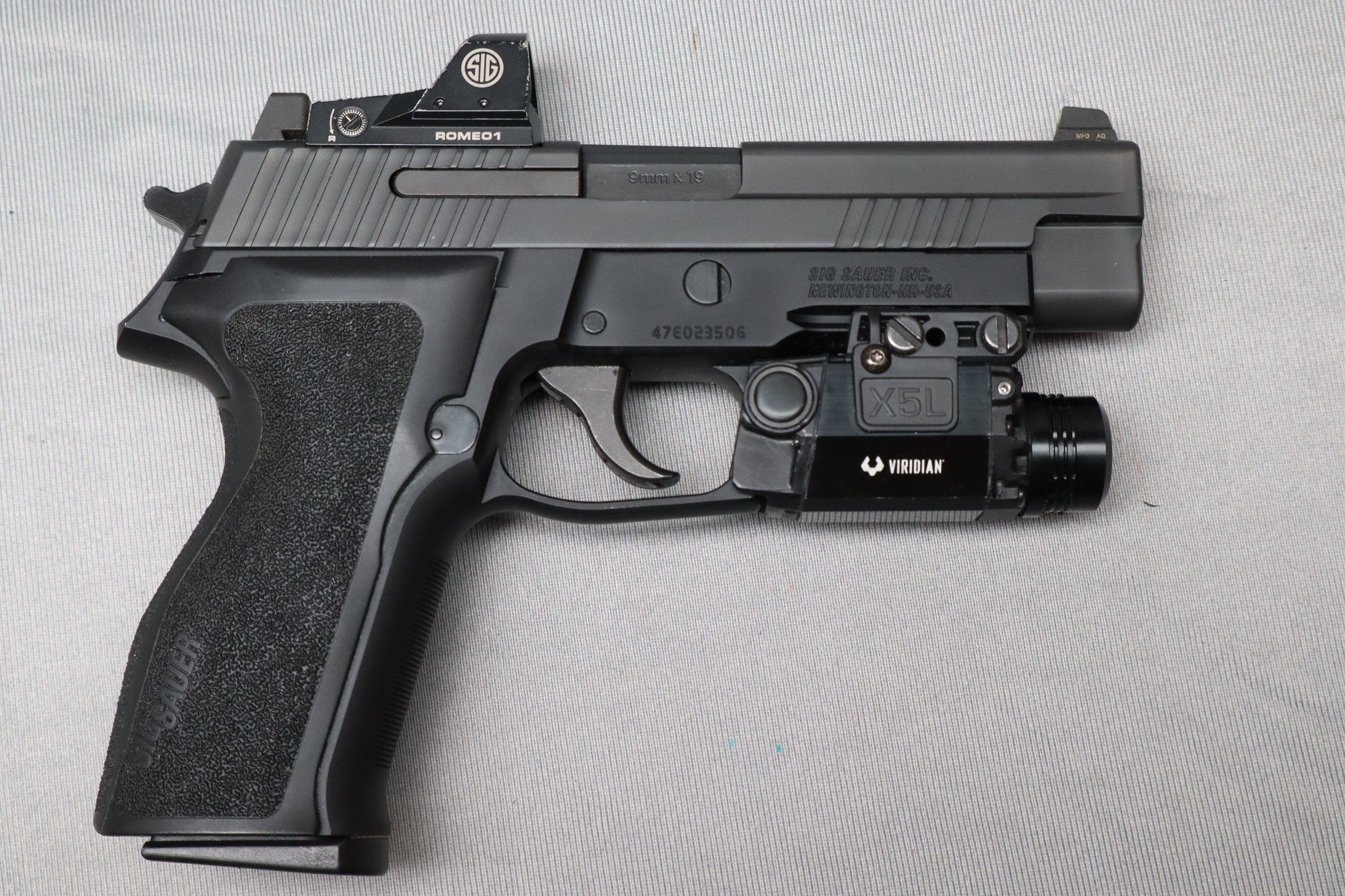 Sig Sauer ~P226 ~ 9mm Luger - Sig Sauer