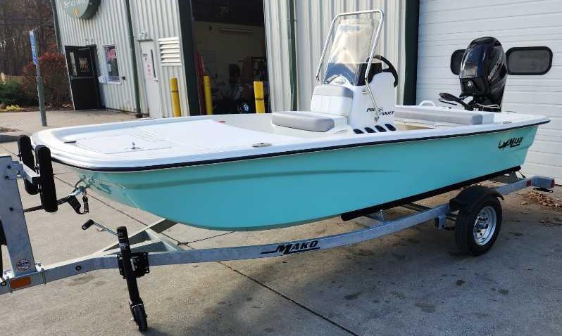 2025 MAKO PRO SKIFF 13 CC