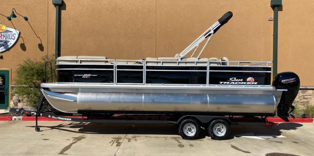 Image of 2025 SUN TRACKER SPORTFISH 22 XP3