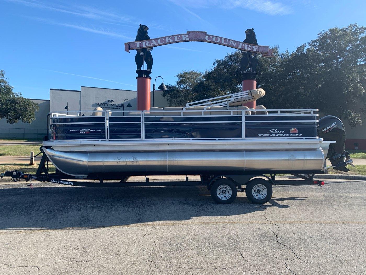 Image of 2025 SUN TRACKER FISHIN BARGE 22 XP3