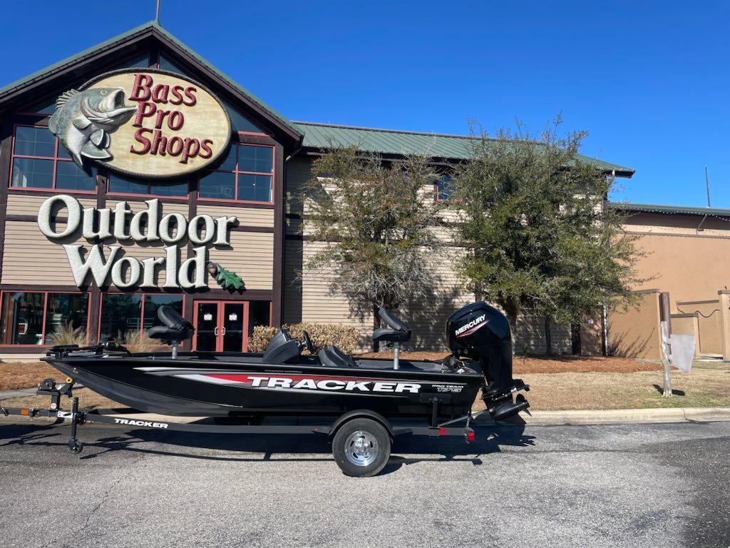 Image of 2025 TRACKER PRO TEAM 175 CRAPPIE EDITION