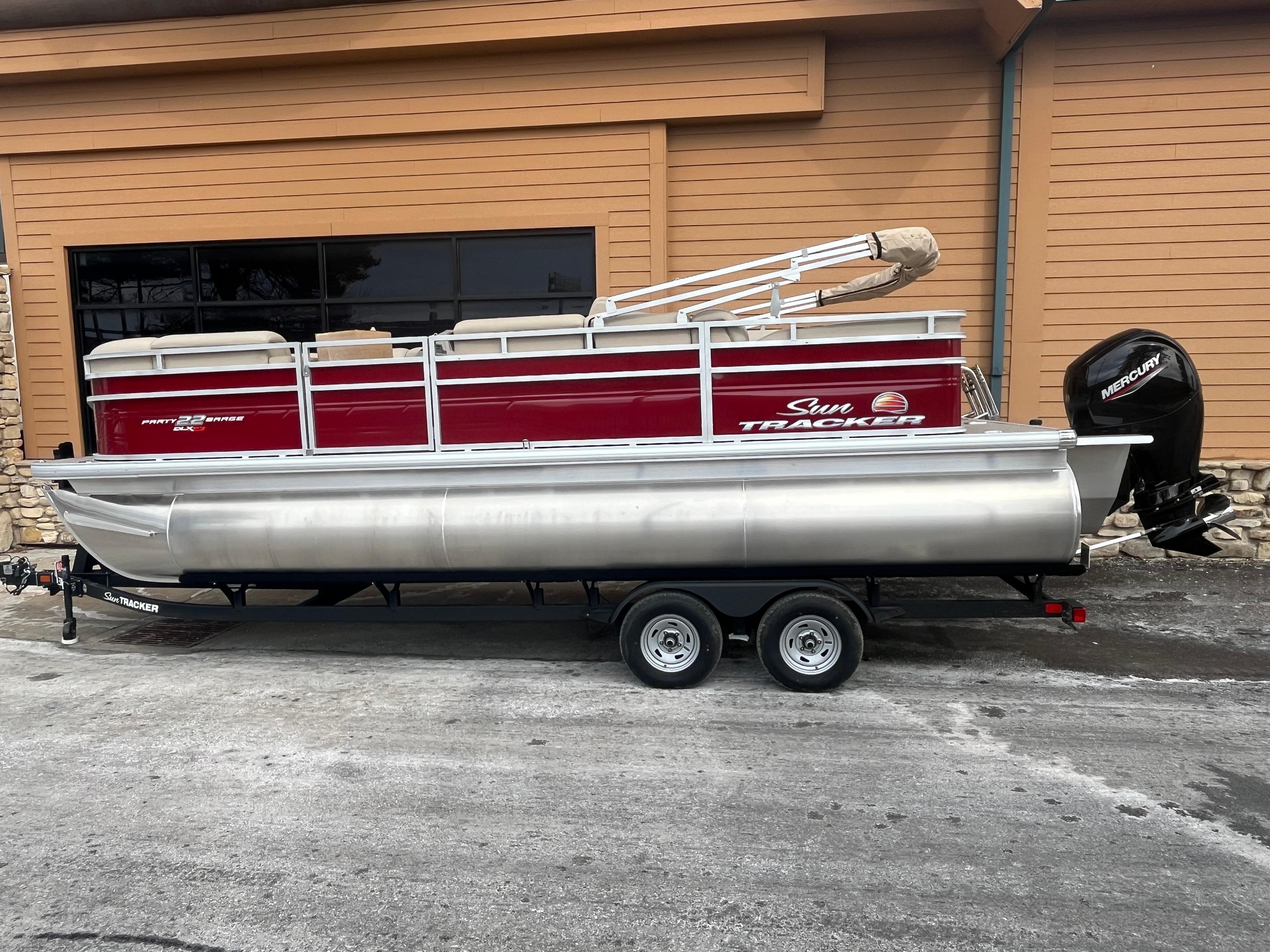 Image of 2025 SUN TRACKER PARTY BARGE 22 RF XP3
