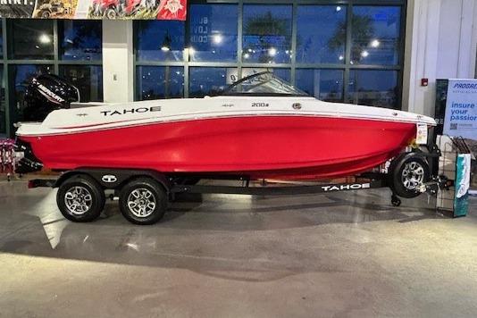 Image of 2025 TAHOE 200 S
