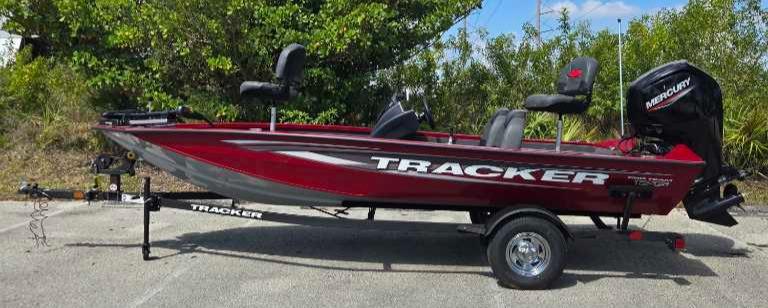 Image of 2025 TRACKER PRO TEAM 175