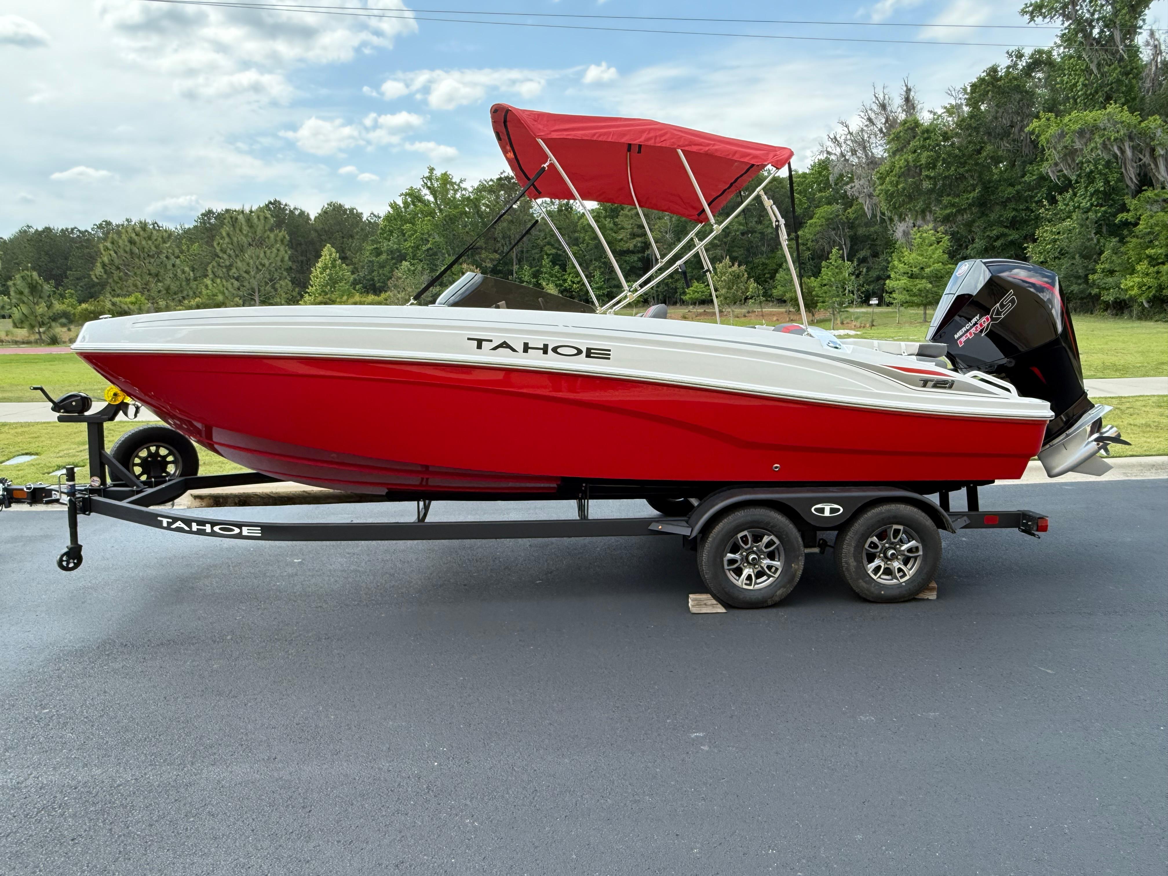 2025 TAHOE T21 | Bass Pro Shops