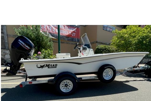 Image of 2025 MAKO PRO SKIFF 15 CC