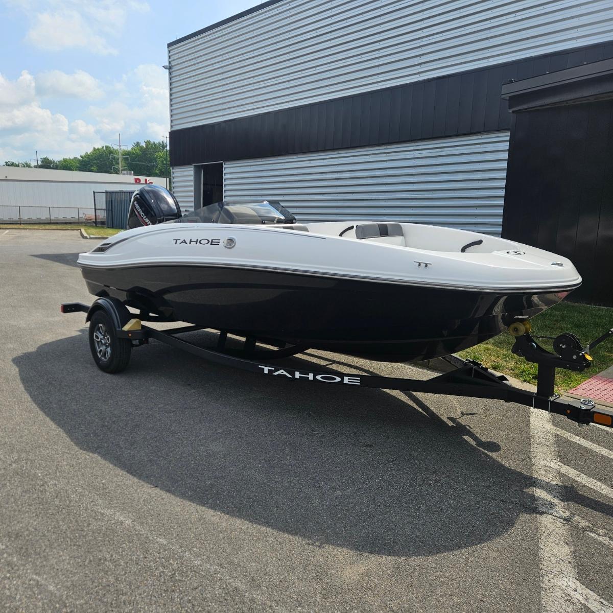 Image of 2025 TAHOE T16