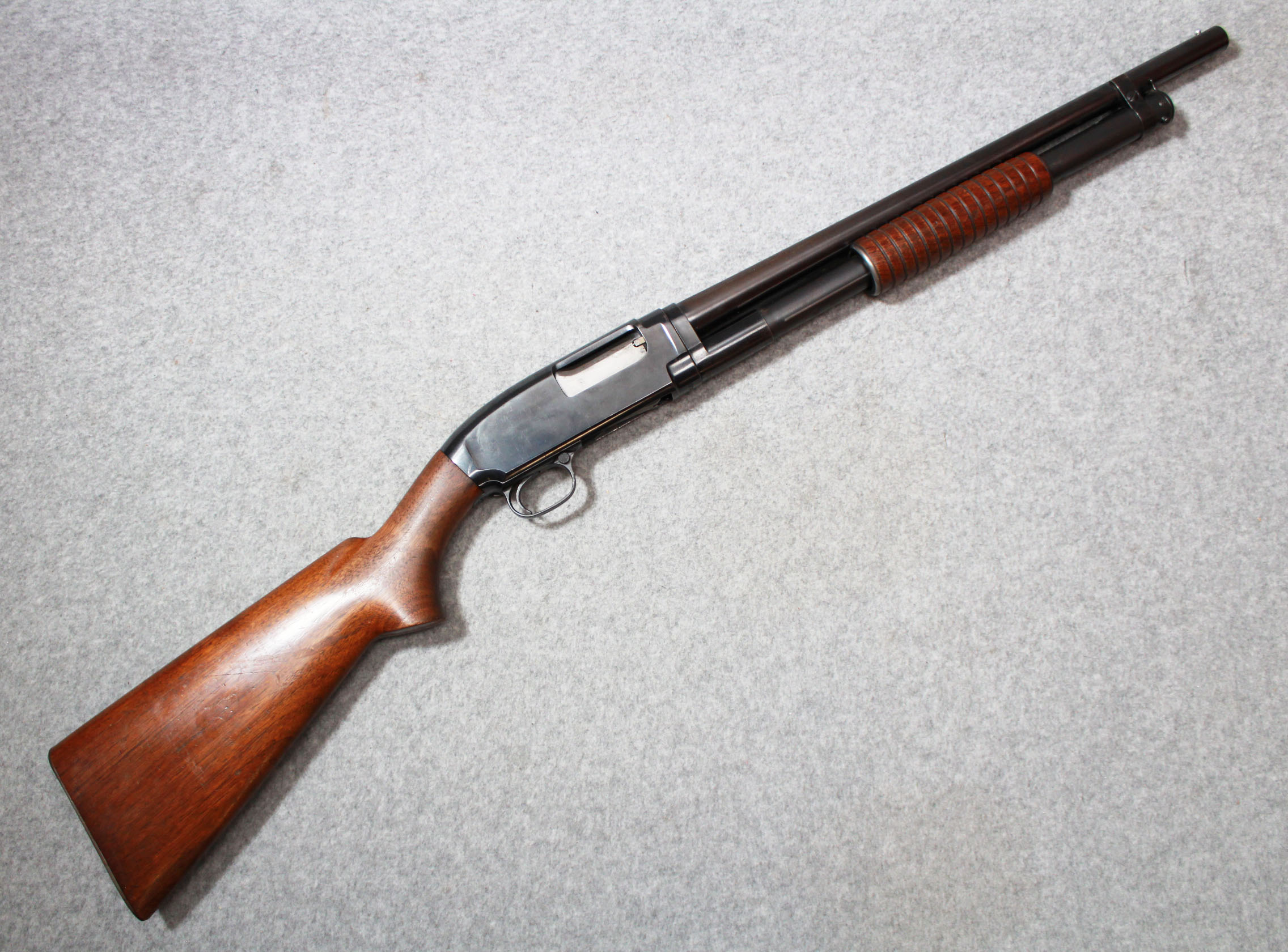 Winchester ~ Model 12 ~ 16 Gauge - Bass Pro Shops