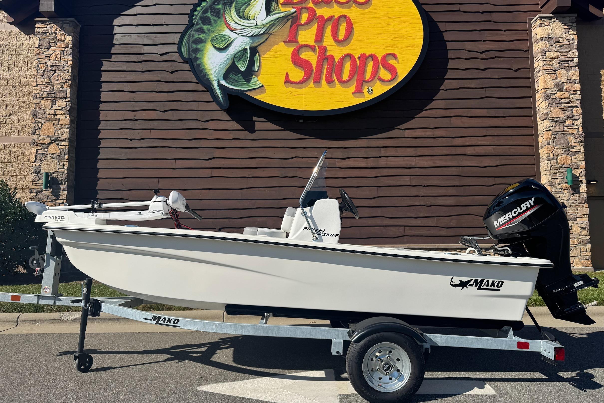 Image of 2025 MAKO PRO SKIFF 13 CC