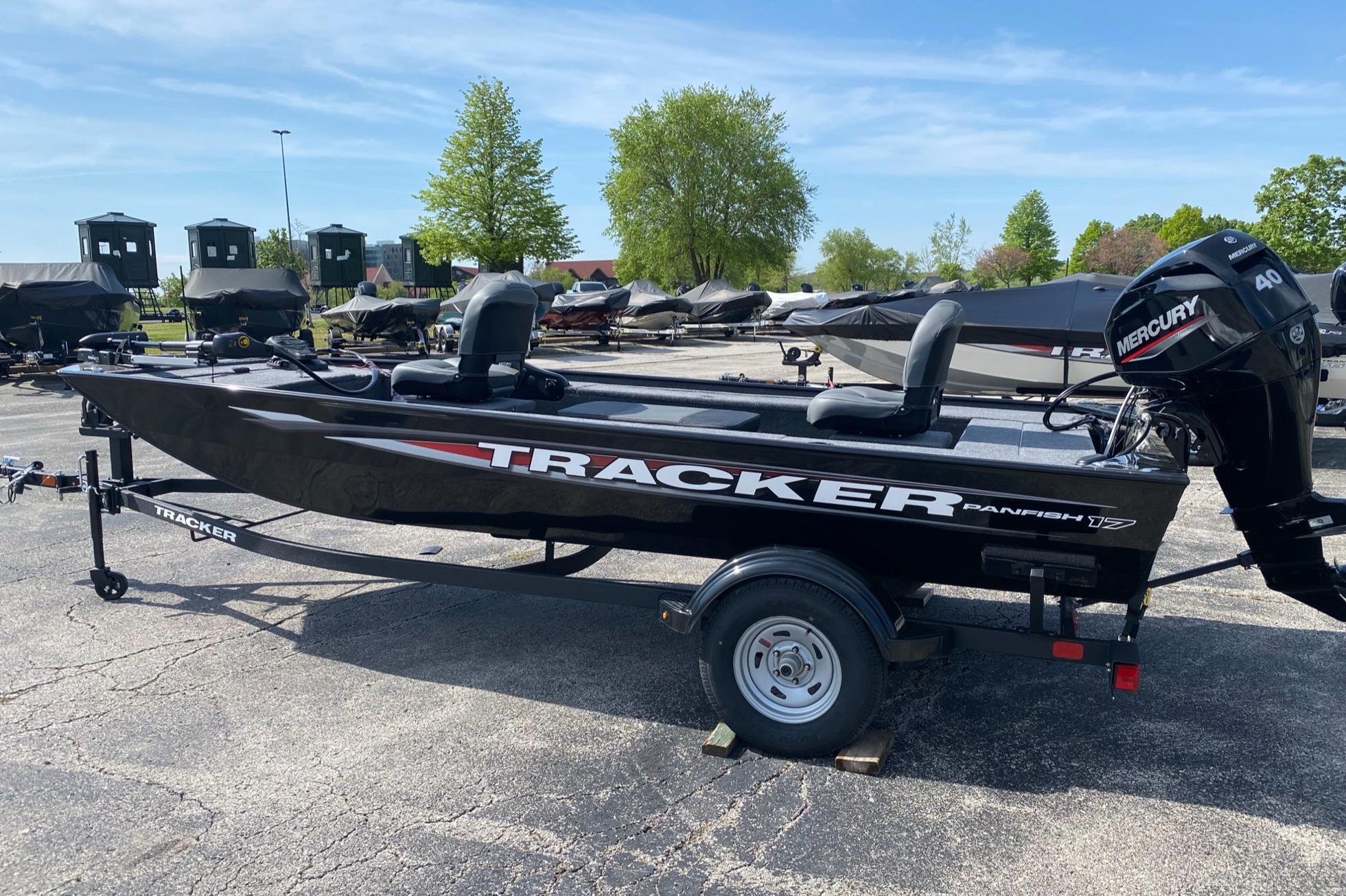 Image of 2025 TRACKER PANFISH 17
