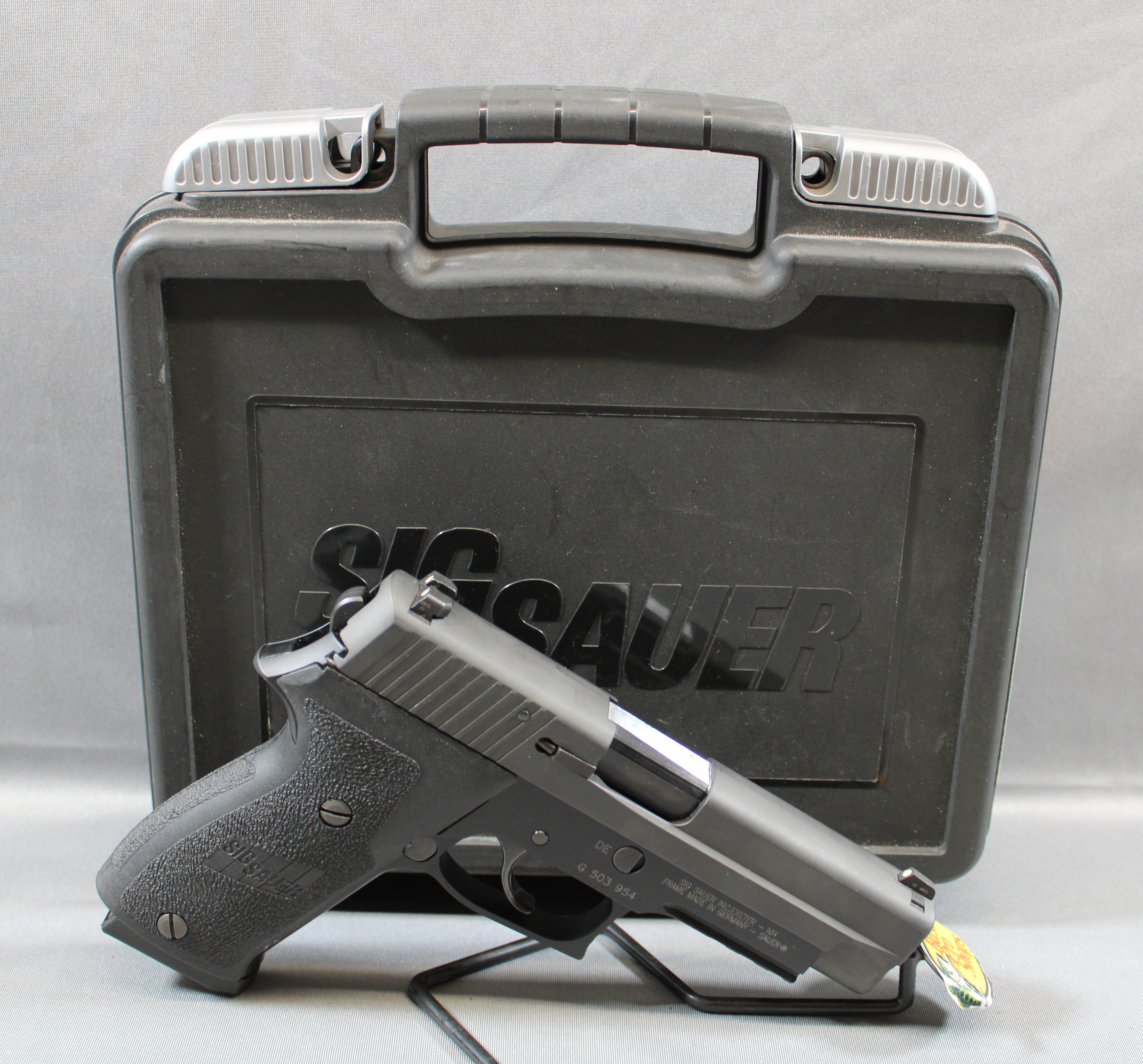 Sig Sauer ~ P220 ~ .45 Auto - Bass Pro Shops