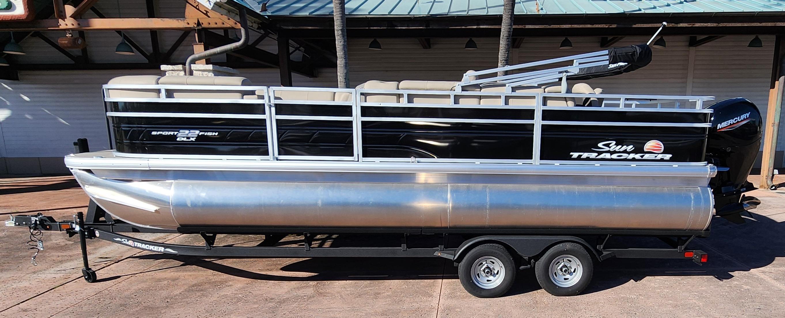 Image of 2024 SUN TRACKER SPORTFISH 22 DLX