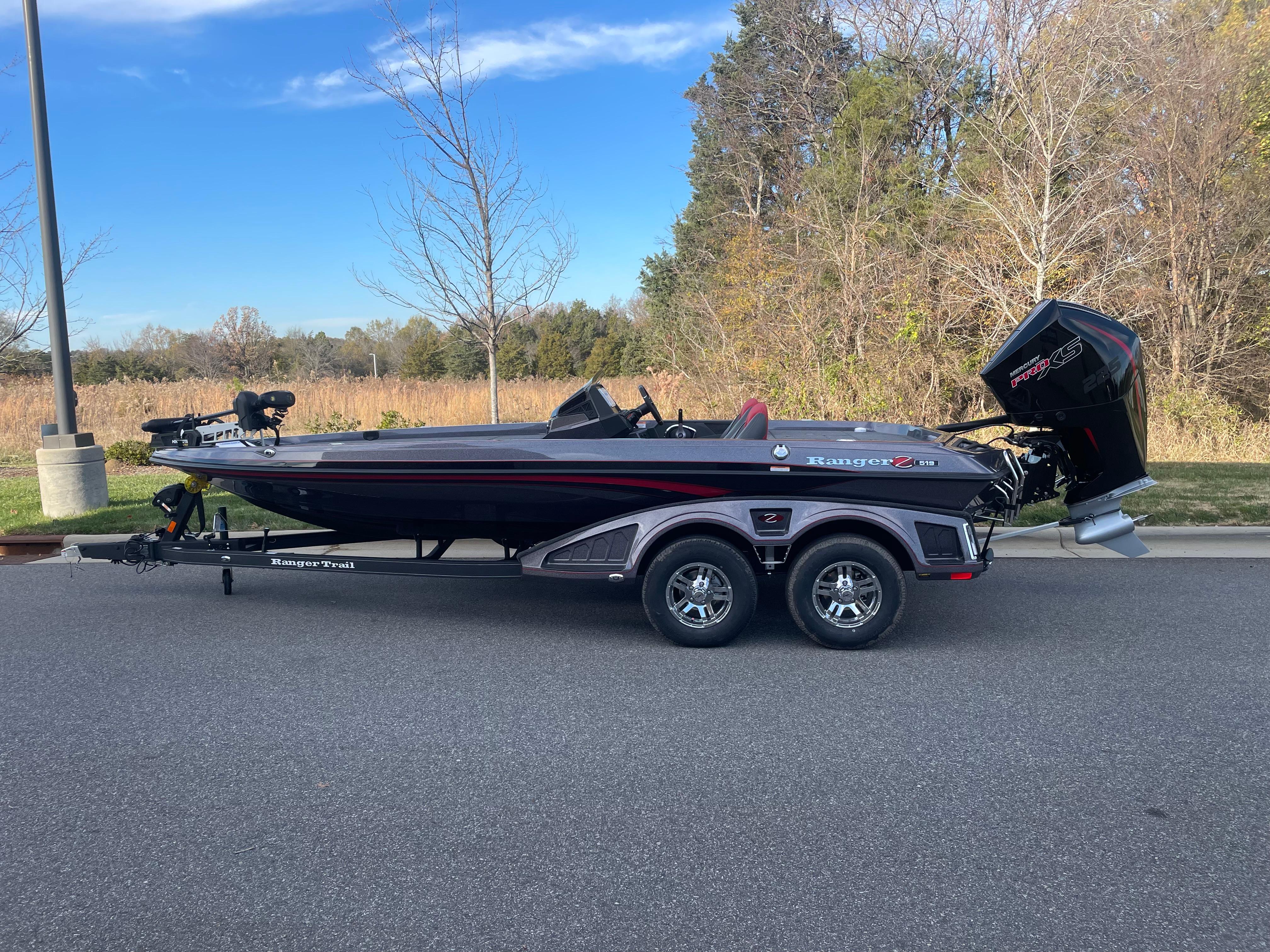Image of 2024 RANGER Z519